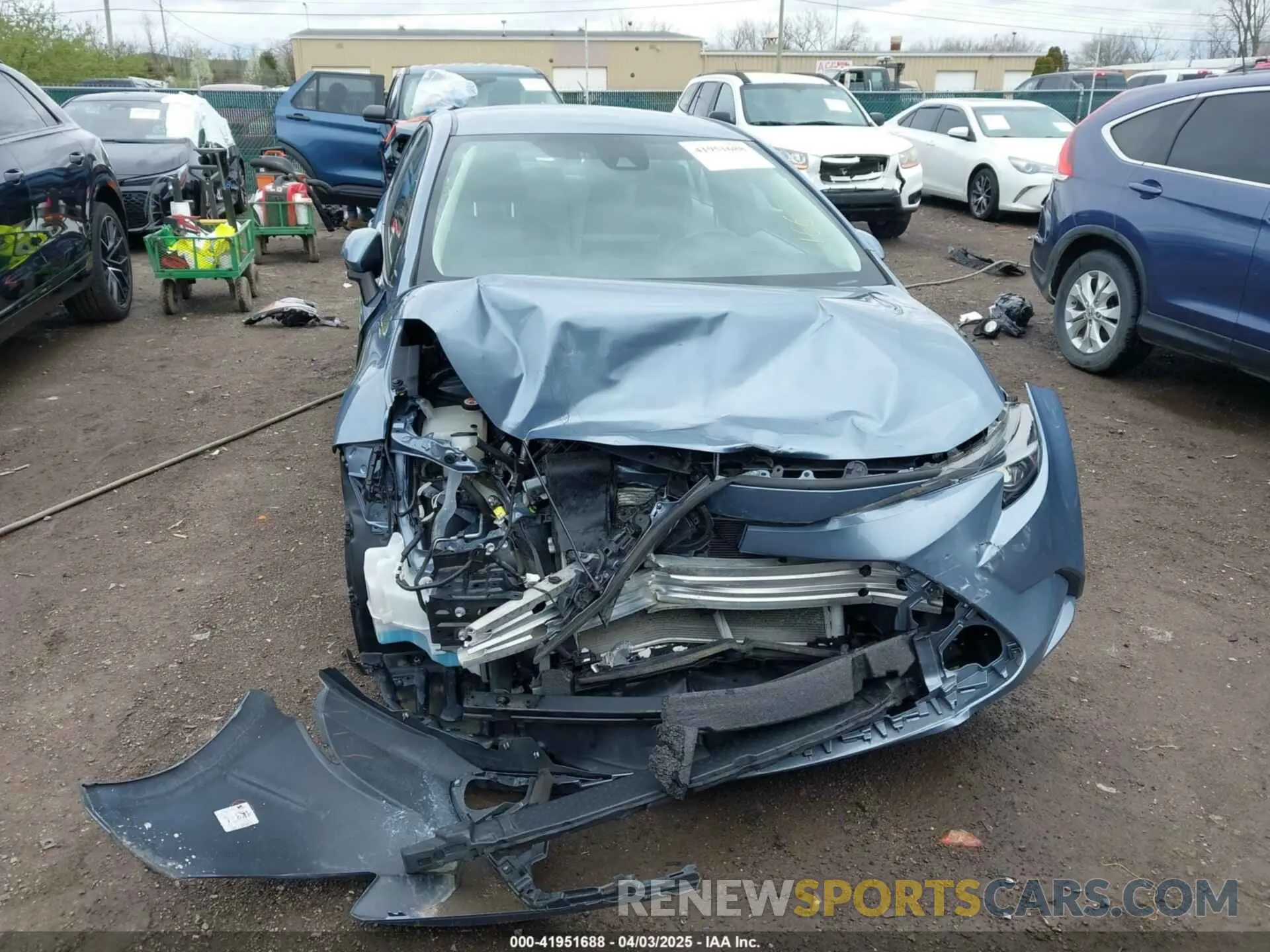 13 fotografías del automóvil dañado 5YFEPRAE5LP101660 TOYOTA COROLLA 2020