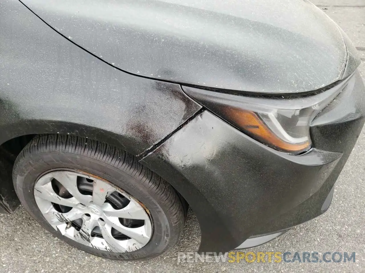9 fotografías del automóvil dañado 5YFEPRAE5LP105286 TOYOTA COROLLA 2020