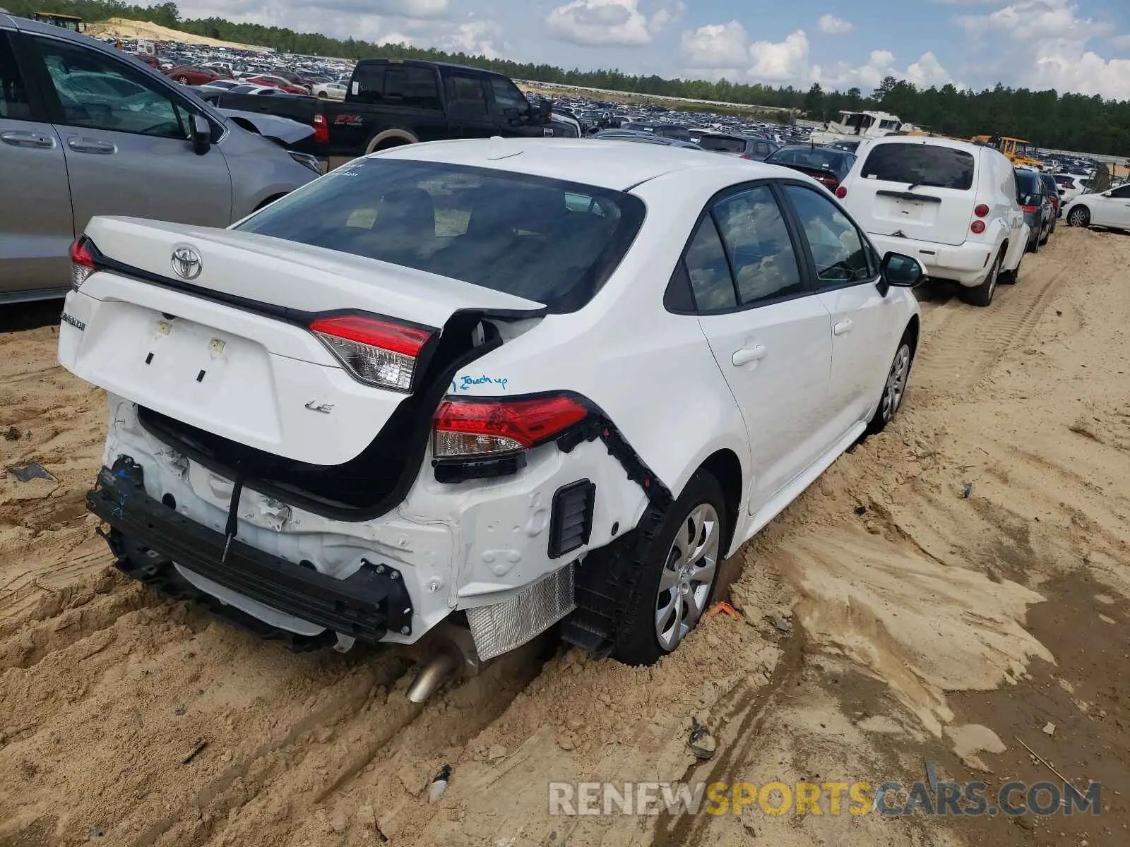 4 fotografías del automóvil dañado 5YFEPRAE5LP117731 TOYOTA COROLLA 2020