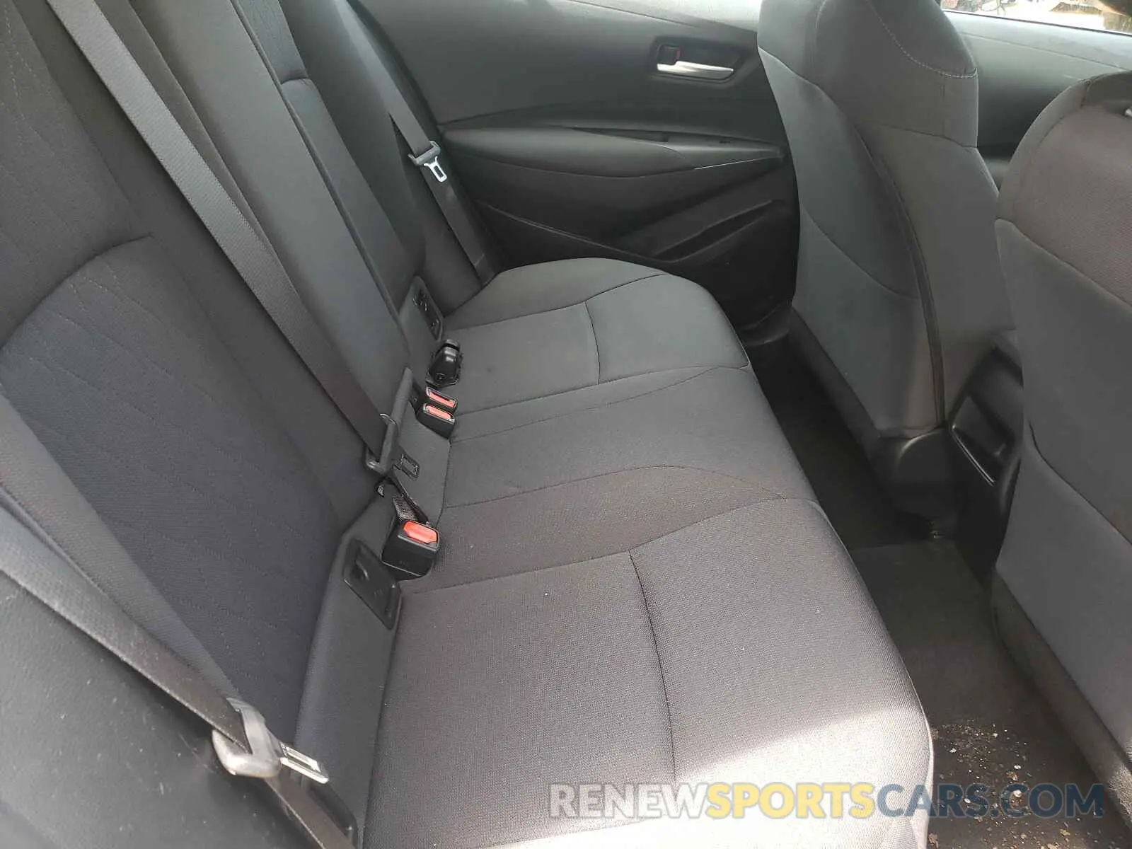6 fotografías del automóvil dañado 5YFEPRAE5LP117731 TOYOTA COROLLA 2020