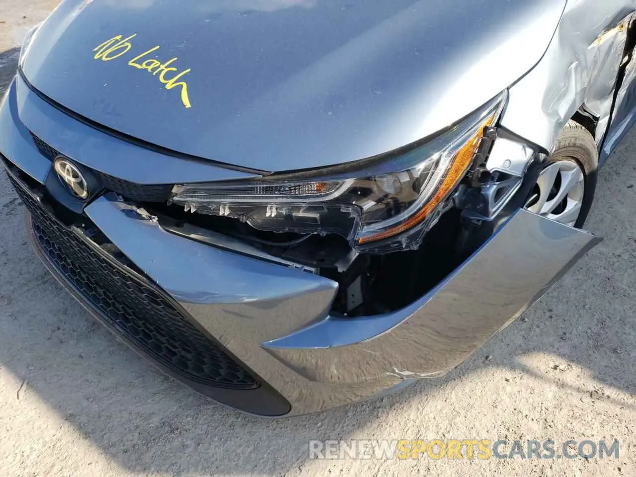 10 fotografías del automóvil dañado 5YFEPRAE5LP125215 TOYOTA COROLLA 2020
