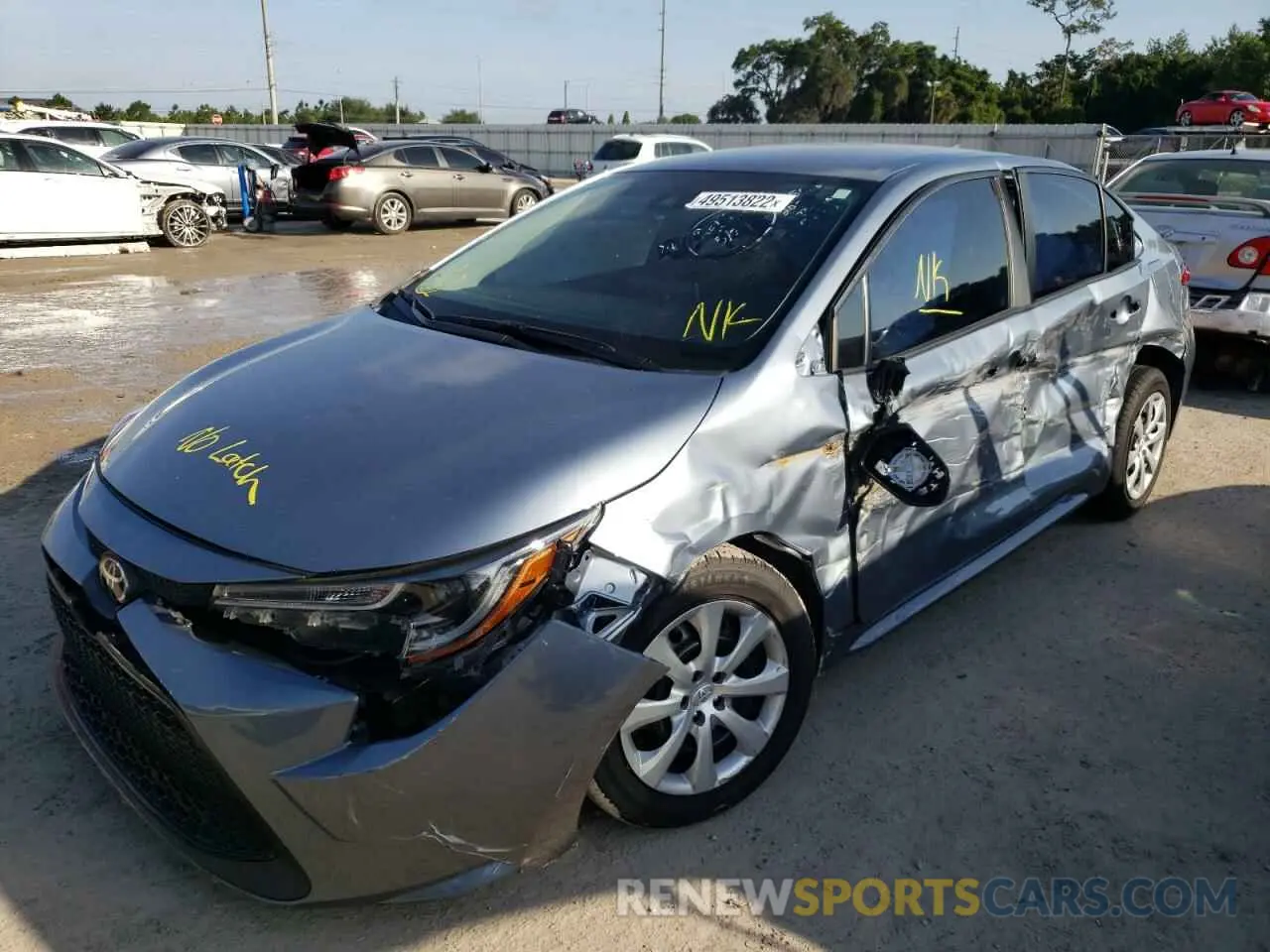 2 fotografías del automóvil dañado 5YFEPRAE5LP125215 TOYOTA COROLLA 2020