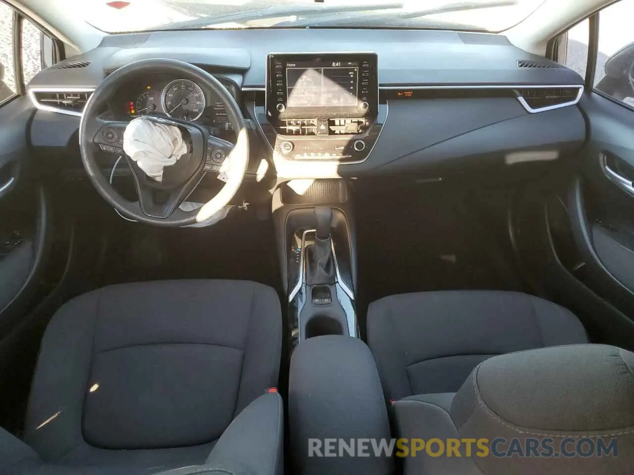 8 fotografías del automóvil dañado 5YFEPRAE5LP131659 TOYOTA COROLLA 2020