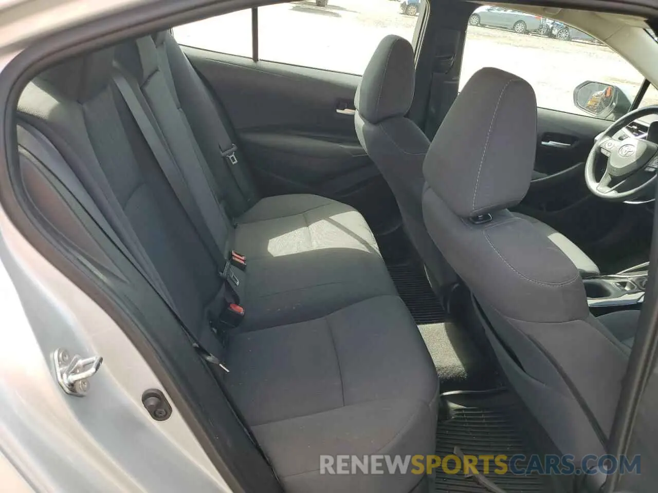 10 fotografías del automóvil dañado 5YFEPRAE5LP132682 TOYOTA COROLLA 2020