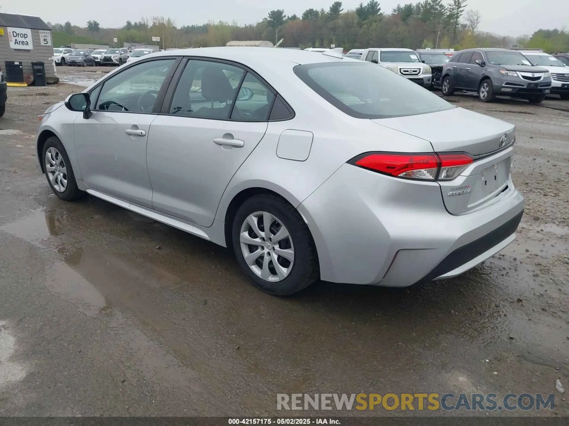 3 fotografías del automóvil dañado 5YFEPRAE5LP136375 TOYOTA COROLLA 2020