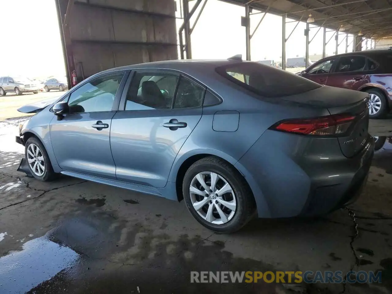 2 fotografías del automóvil dañado 5YFEPRAE6LP004418 TOYOTA COROLLA 2020