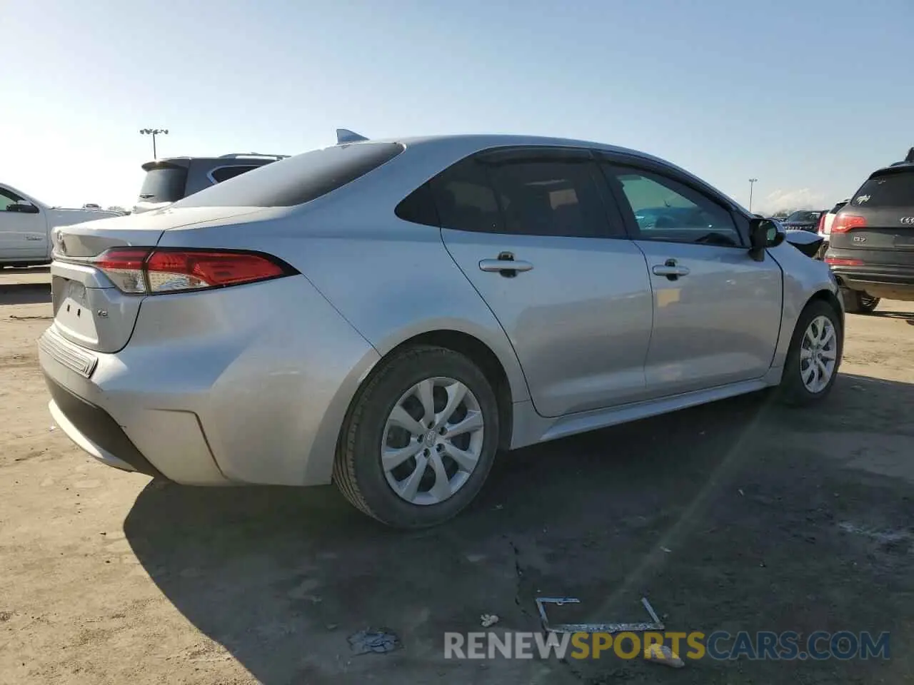 3 fotografías del automóvil dañado 5YFEPRAE6LP030842 TOYOTA COROLLA 2020