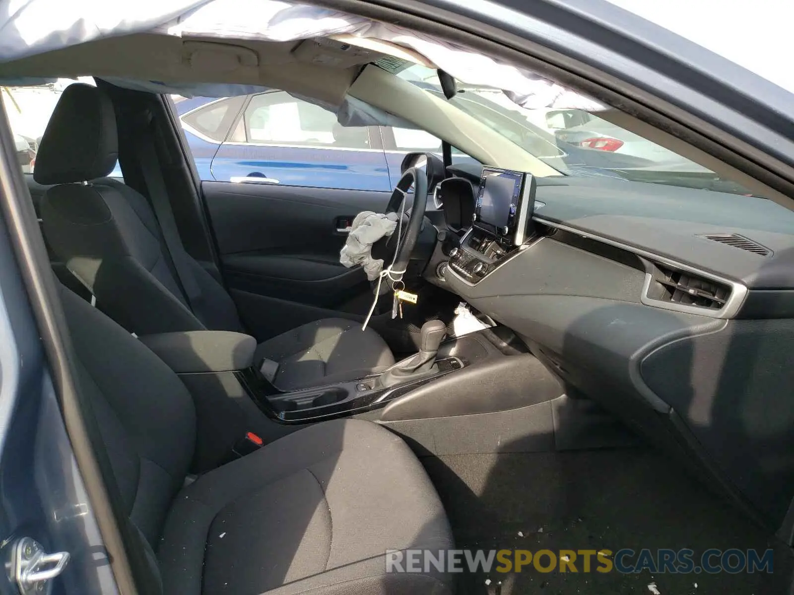 5 fotografías del automóvil dañado 5YFEPRAE6LP035832 TOYOTA COROLLA 2020