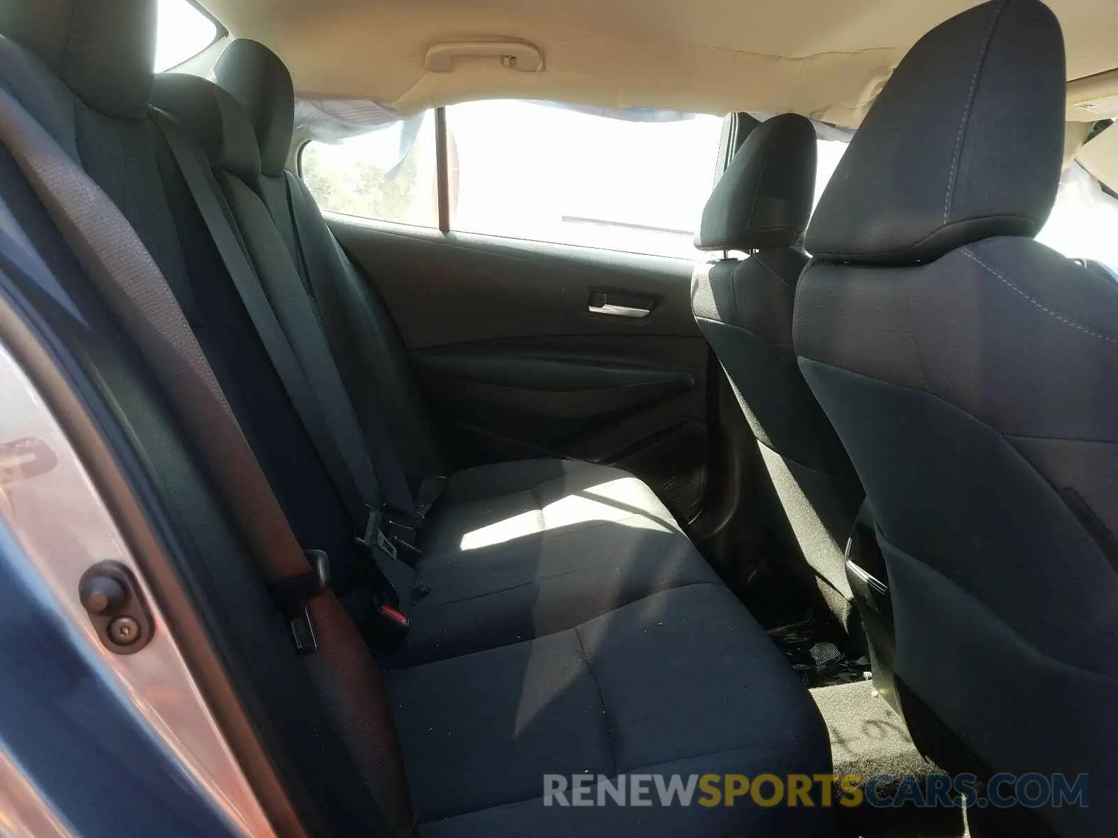 6 fotografías del automóvil dañado 5YFEPRAE6LP035832 TOYOTA COROLLA 2020