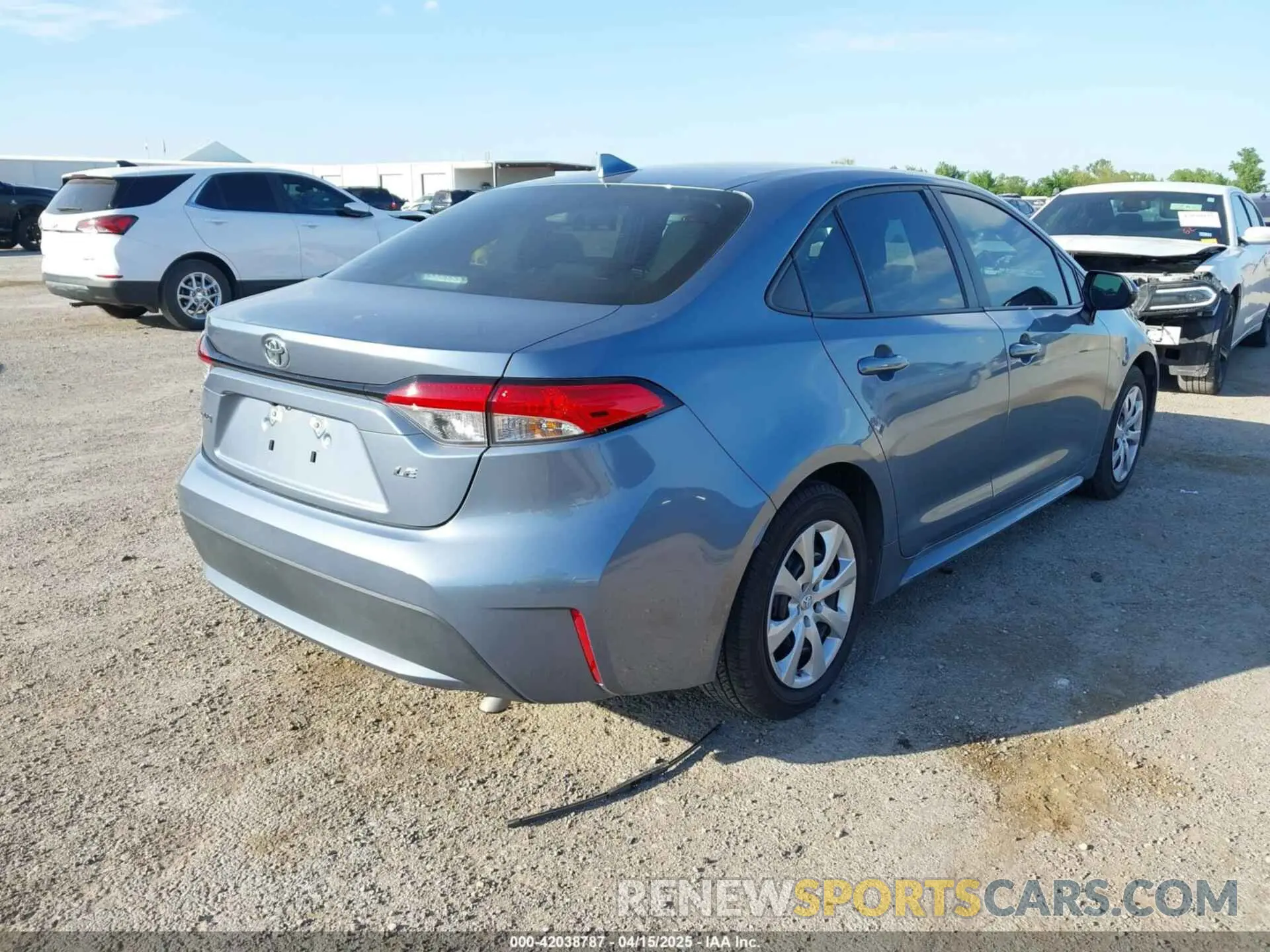 4 fotografías del automóvil dañado 5YFEPRAE6LP051528 TOYOTA COROLLA 2020