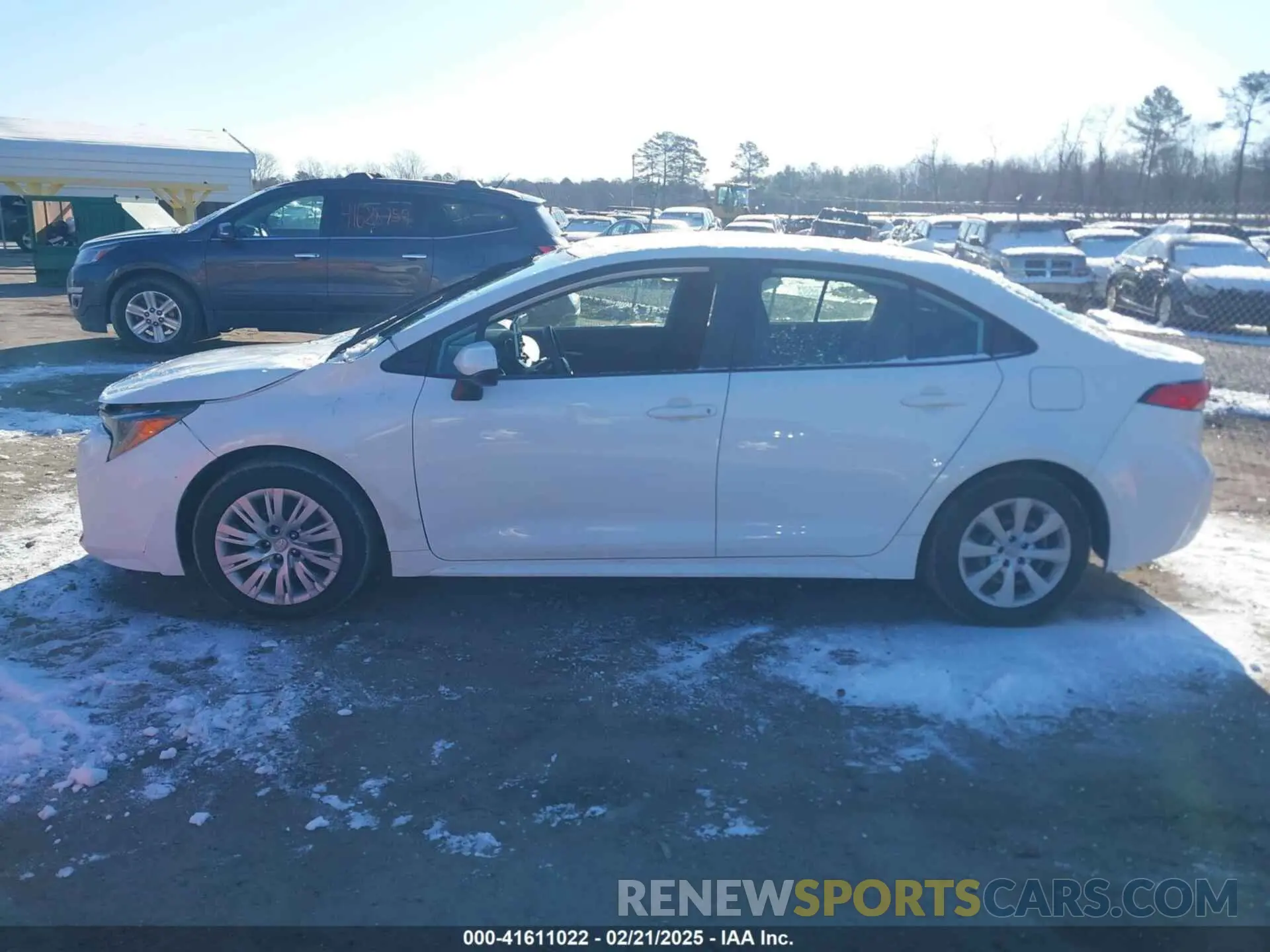 14 fotografías del automóvil dañado 5YFEPRAE6LP052615 TOYOTA COROLLA 2020