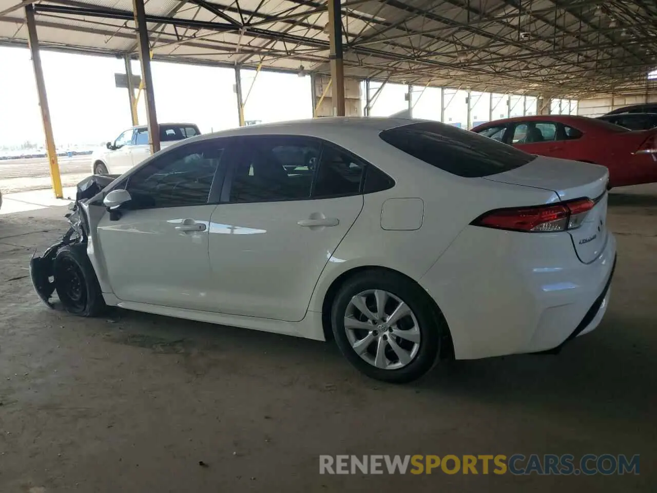 2 fotografías del automóvil dañado 5YFEPRAE6LP077644 TOYOTA COROLLA 2020