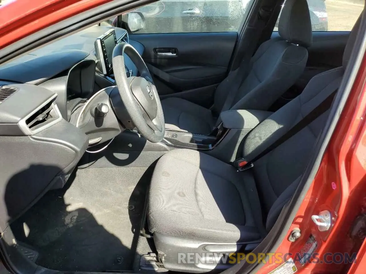 7 fotografías del automóvil dañado 5YFEPRAE6LP100033 TOYOTA COROLLA 2020