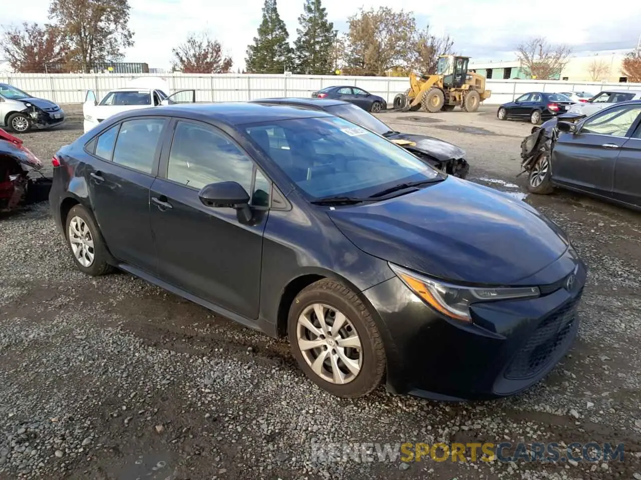 4 fotografías del automóvil dañado 5YFEPRAE6LP103353 TOYOTA COROLLA 2020