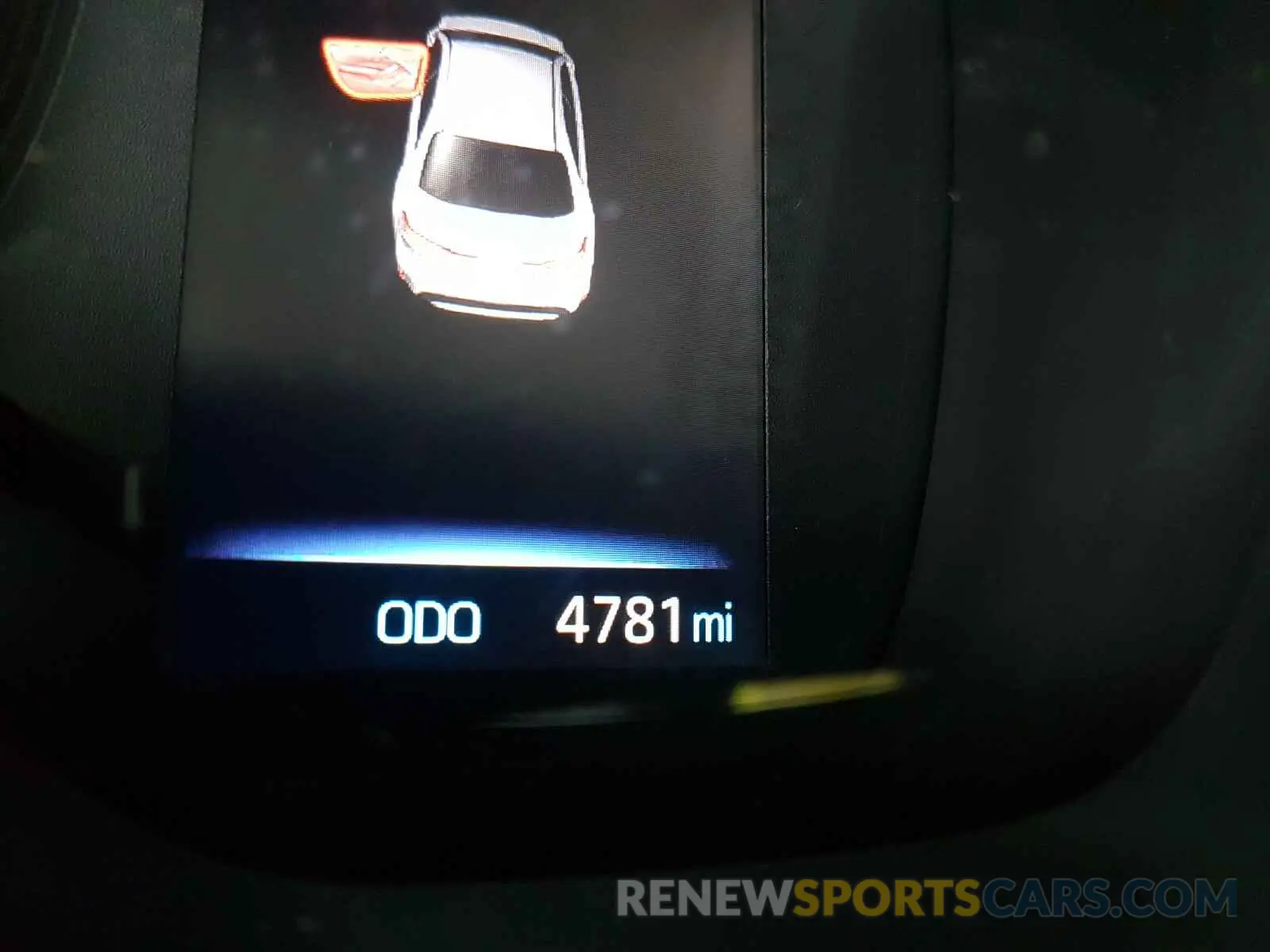 8 fotografías del automóvil dañado 5YFEPRAE6LP109427 TOYOTA COROLLA 2020