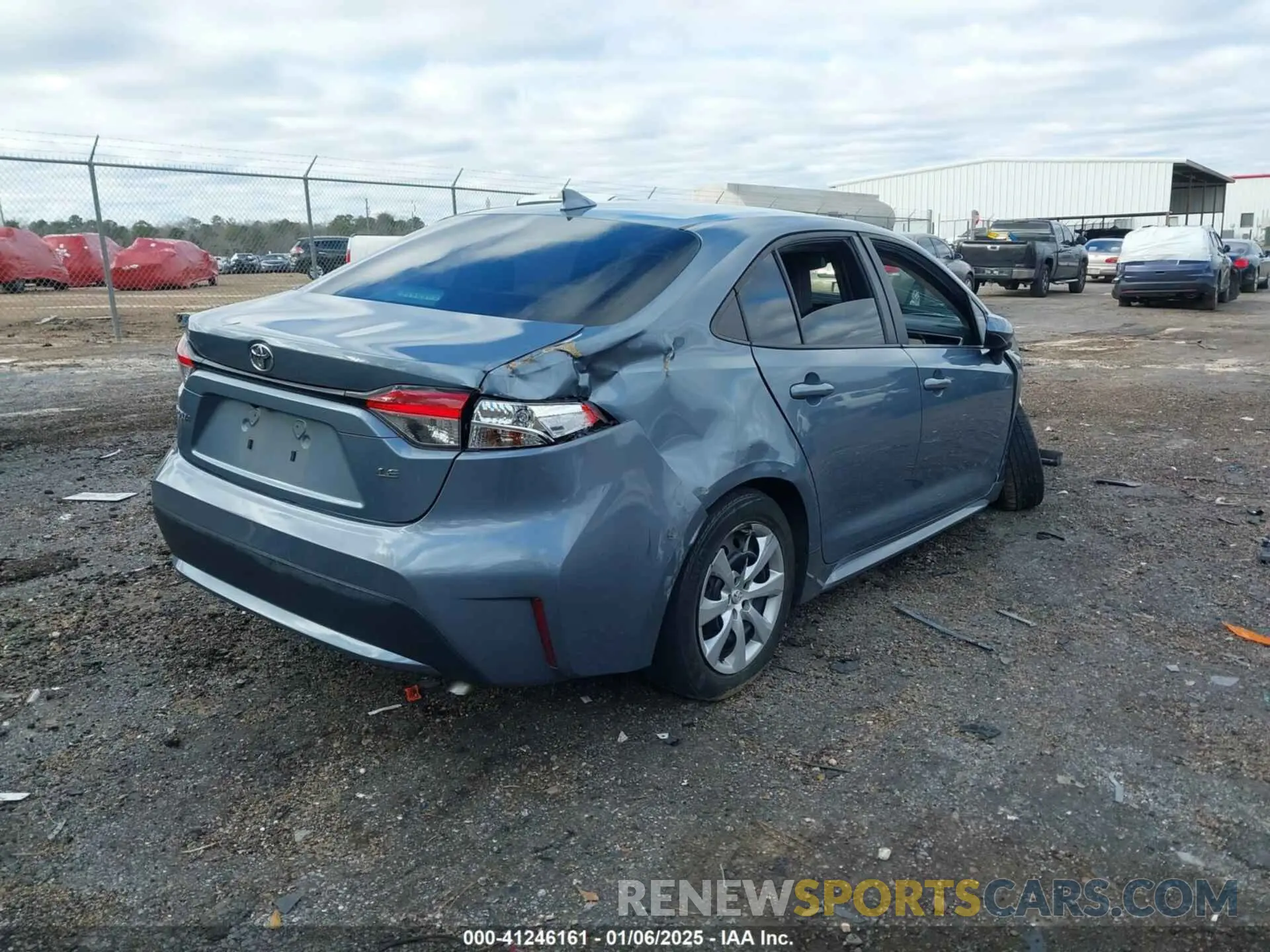 4 fotografías del automóvil dañado 5YFEPRAE6LP110058 TOYOTA COROLLA 2020