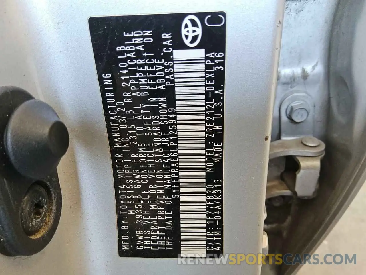 12 fotografías del automóvil dañado 5YFEPRAE6LP125949 TOYOTA COROLLA 2020