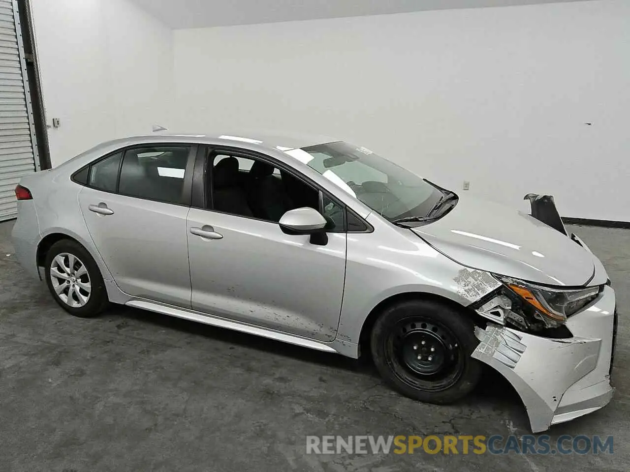 4 fotografías del automóvil dañado 5YFEPRAE6LP125949 TOYOTA COROLLA 2020