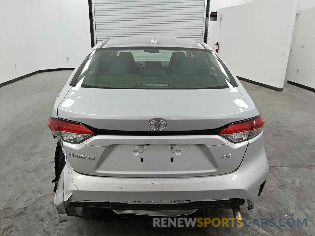6 fotografías del automóvil dañado 5YFEPRAE6LP125949 TOYOTA COROLLA 2020