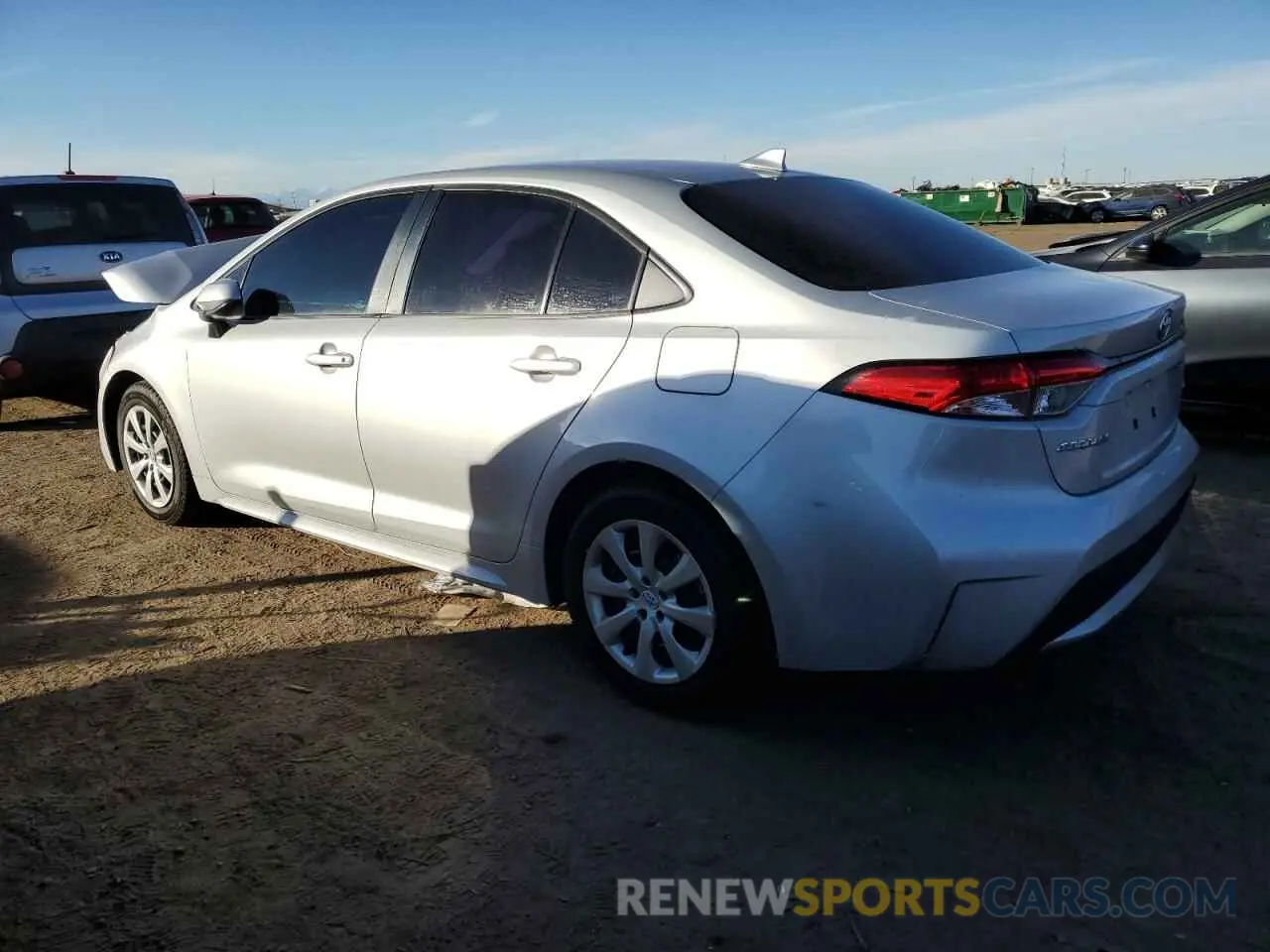 2 fotografías del automóvil dañado 5YFEPRAE7LP006209 TOYOTA COROLLA 2020