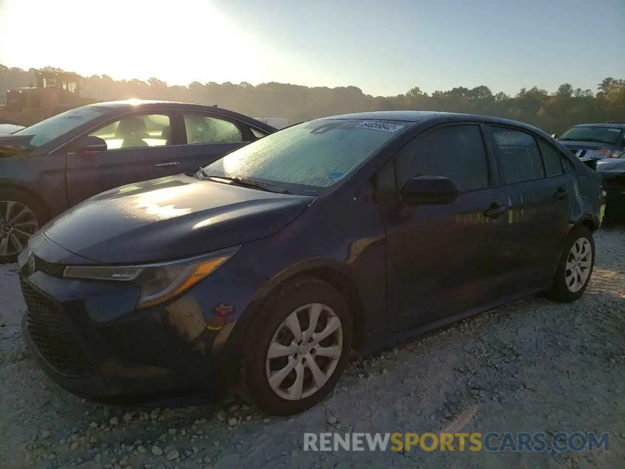 2 fotografías del automóvil dañado 5YFEPRAE7LP011572 TOYOTA COROLLA 2020