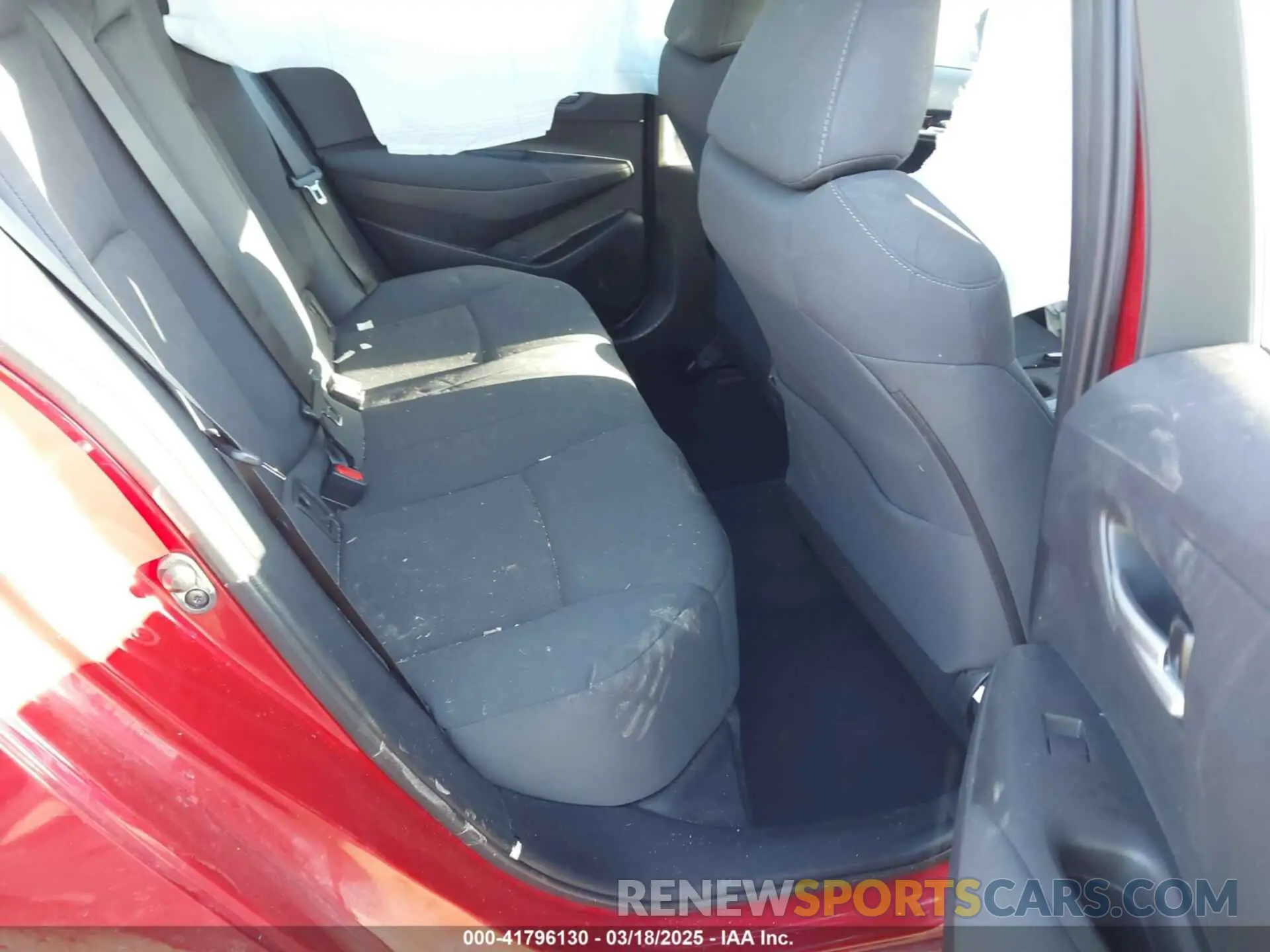 8 fotografías del automóvil dañado 5YFEPRAE7LP025942 TOYOTA COROLLA 2020