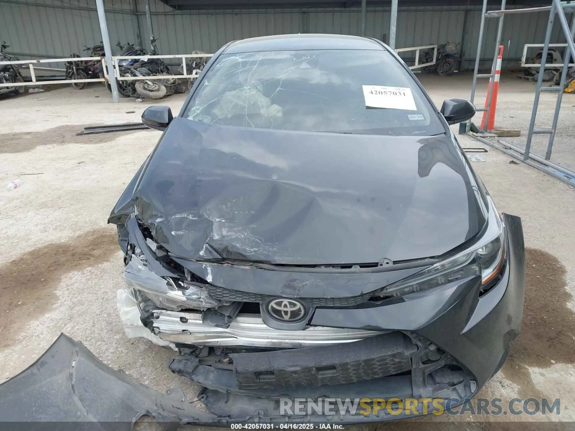 12 fotografías del automóvil dañado 5YFEPRAE7LP029862 TOYOTA COROLLA 2020