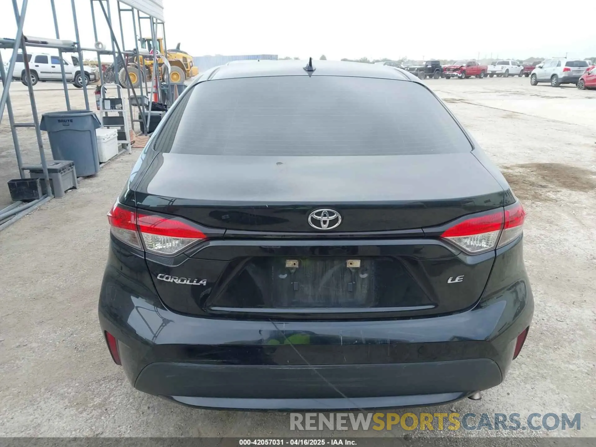 16 fotografías del automóvil dañado 5YFEPRAE7LP029862 TOYOTA COROLLA 2020