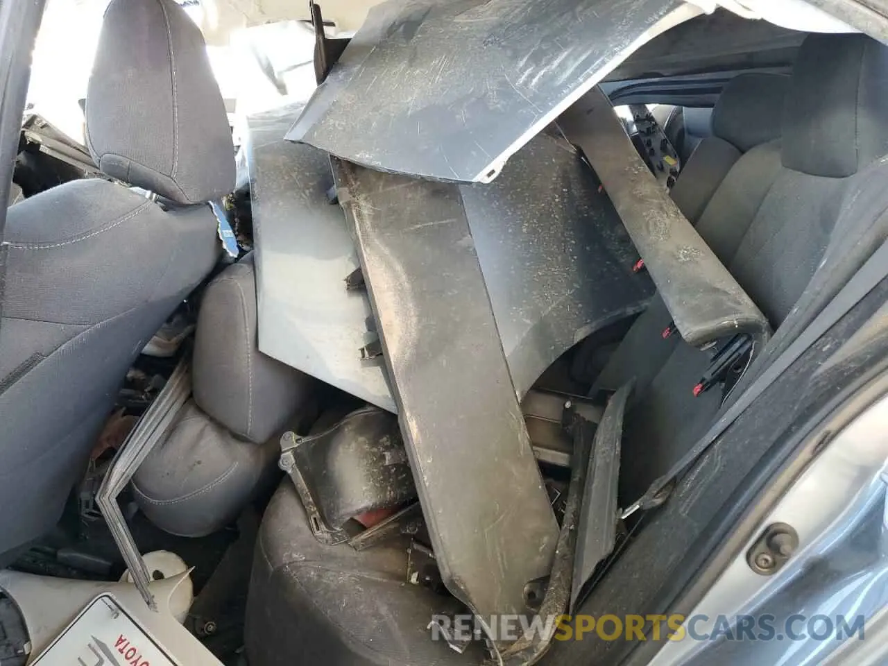 10 fotografías del automóvil dañado 5YFEPRAE7LP037623 TOYOTA COROLLA 2020