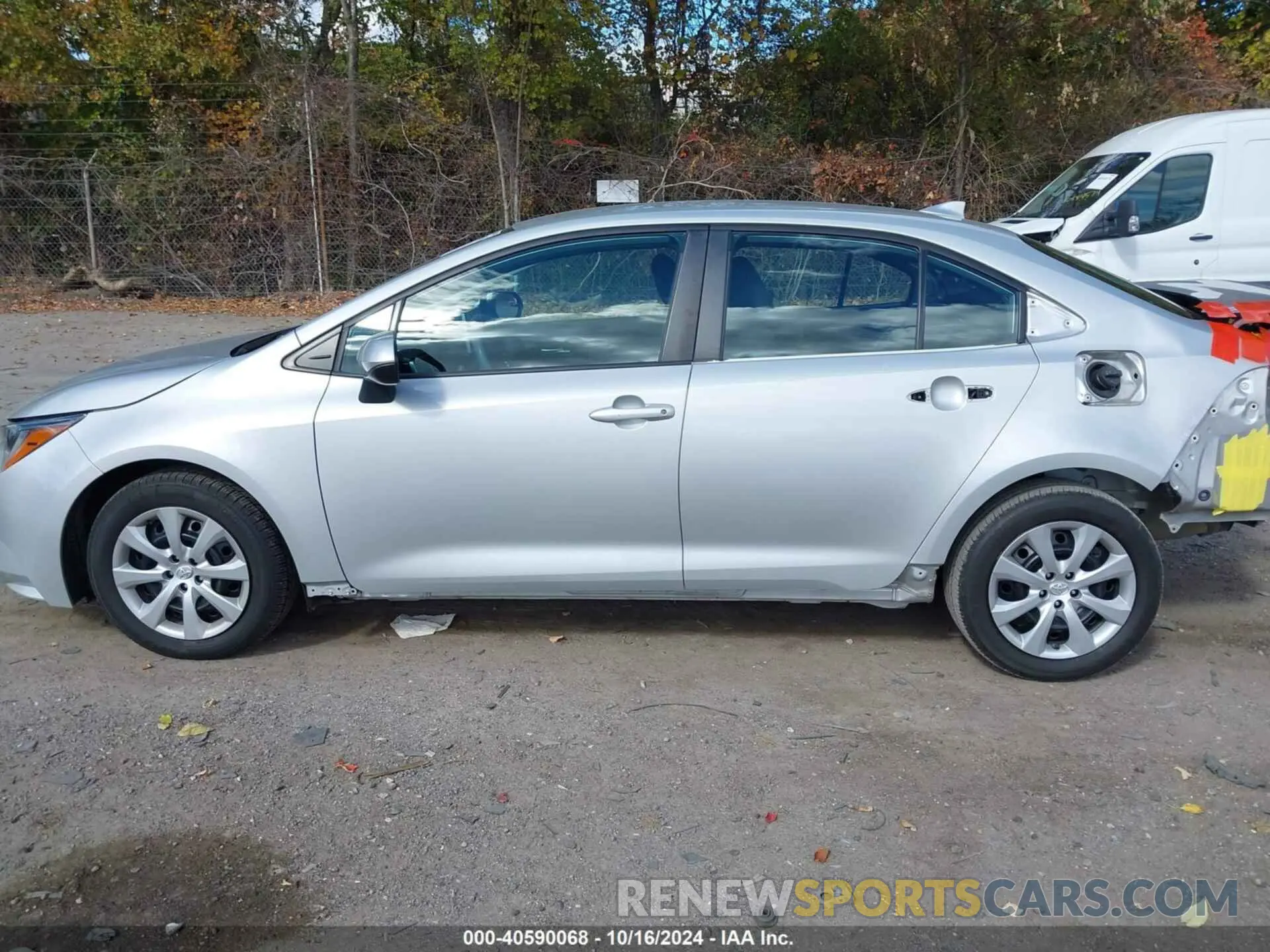 15 fotografías del automóvil dañado 5YFEPRAE7LP065079 TOYOTA COROLLA 2020
