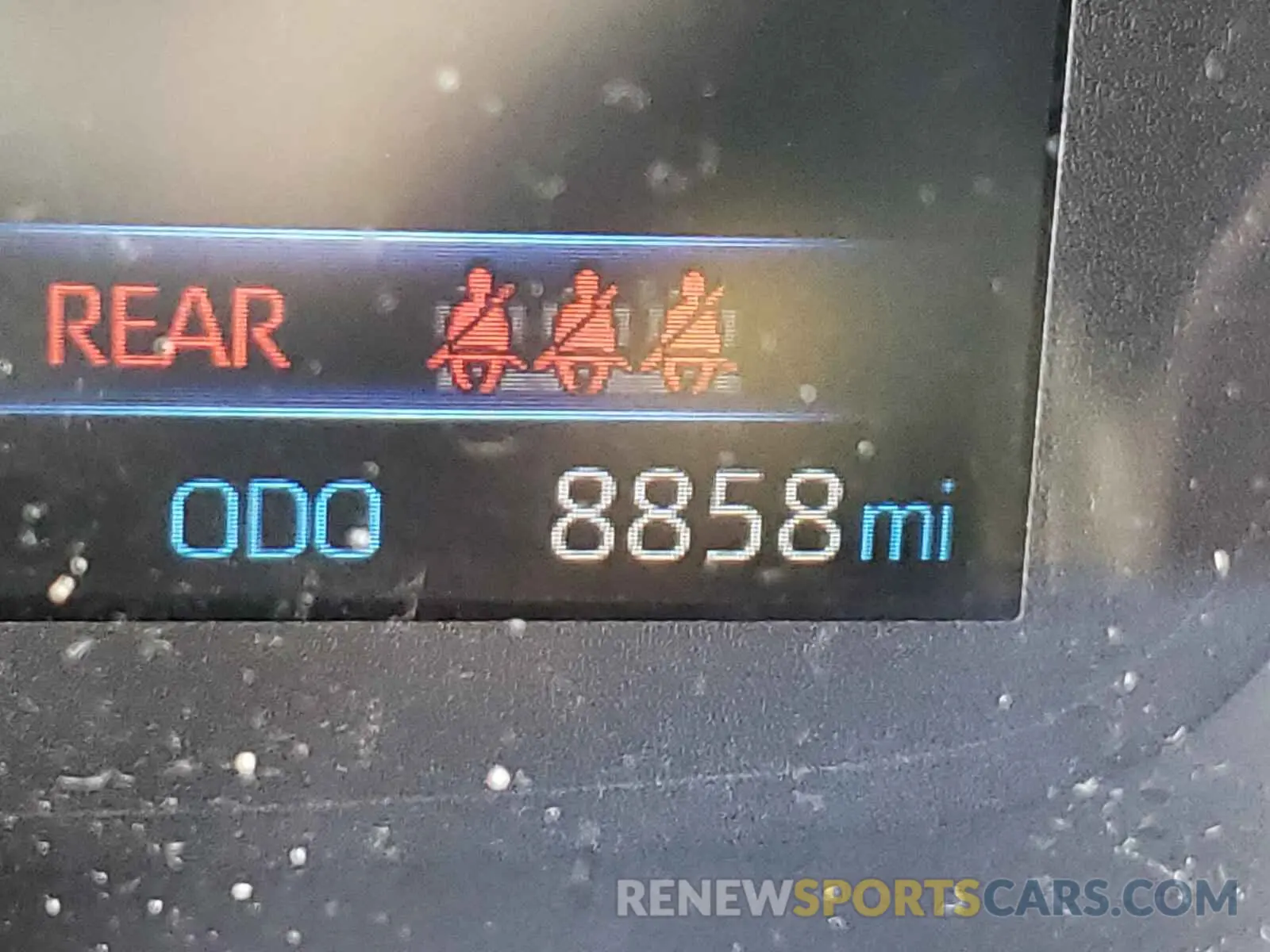 8 fotografías del automóvil dañado 5YFEPRAE7LP067513 TOYOTA COROLLA 2020