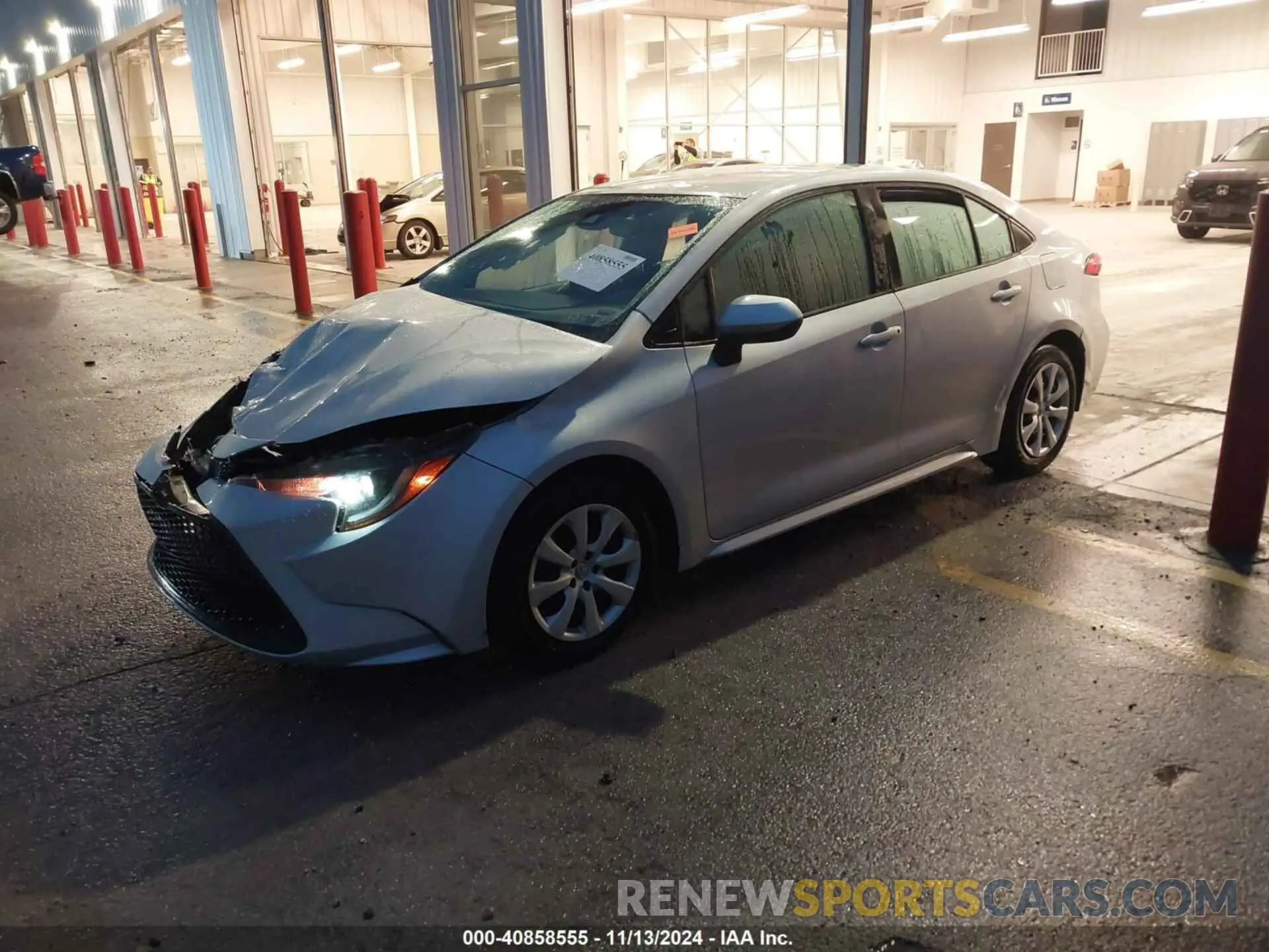 2 fotografías del automóvil dañado 5YFEPRAE7LP069018 TOYOTA COROLLA 2020