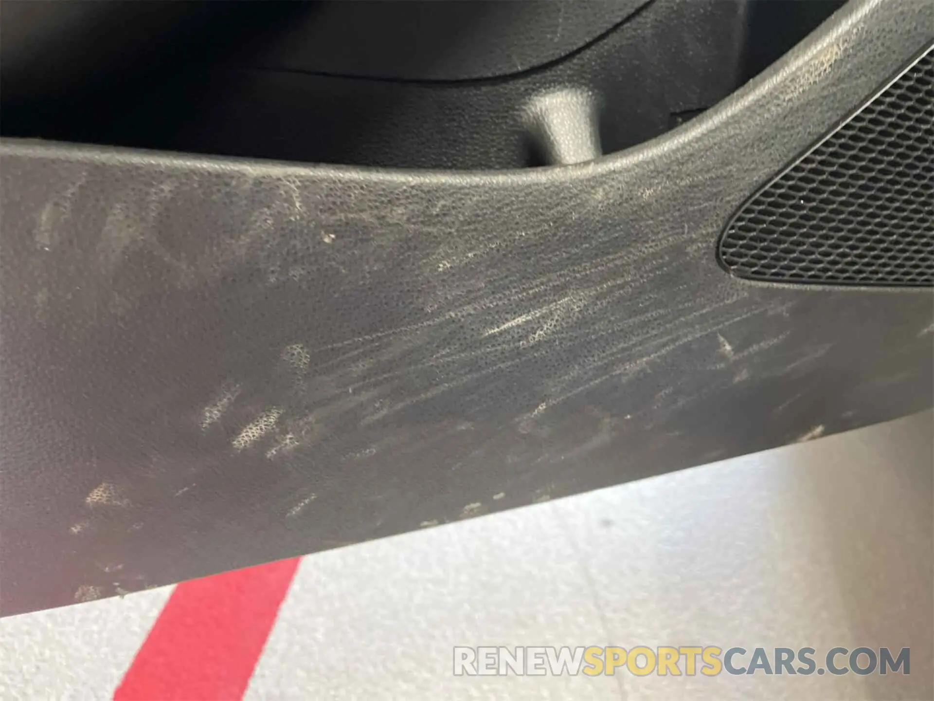 29 fotografías del automóvil dañado 5YFEPRAE7LP073229 TOYOTA COROLLA 2020