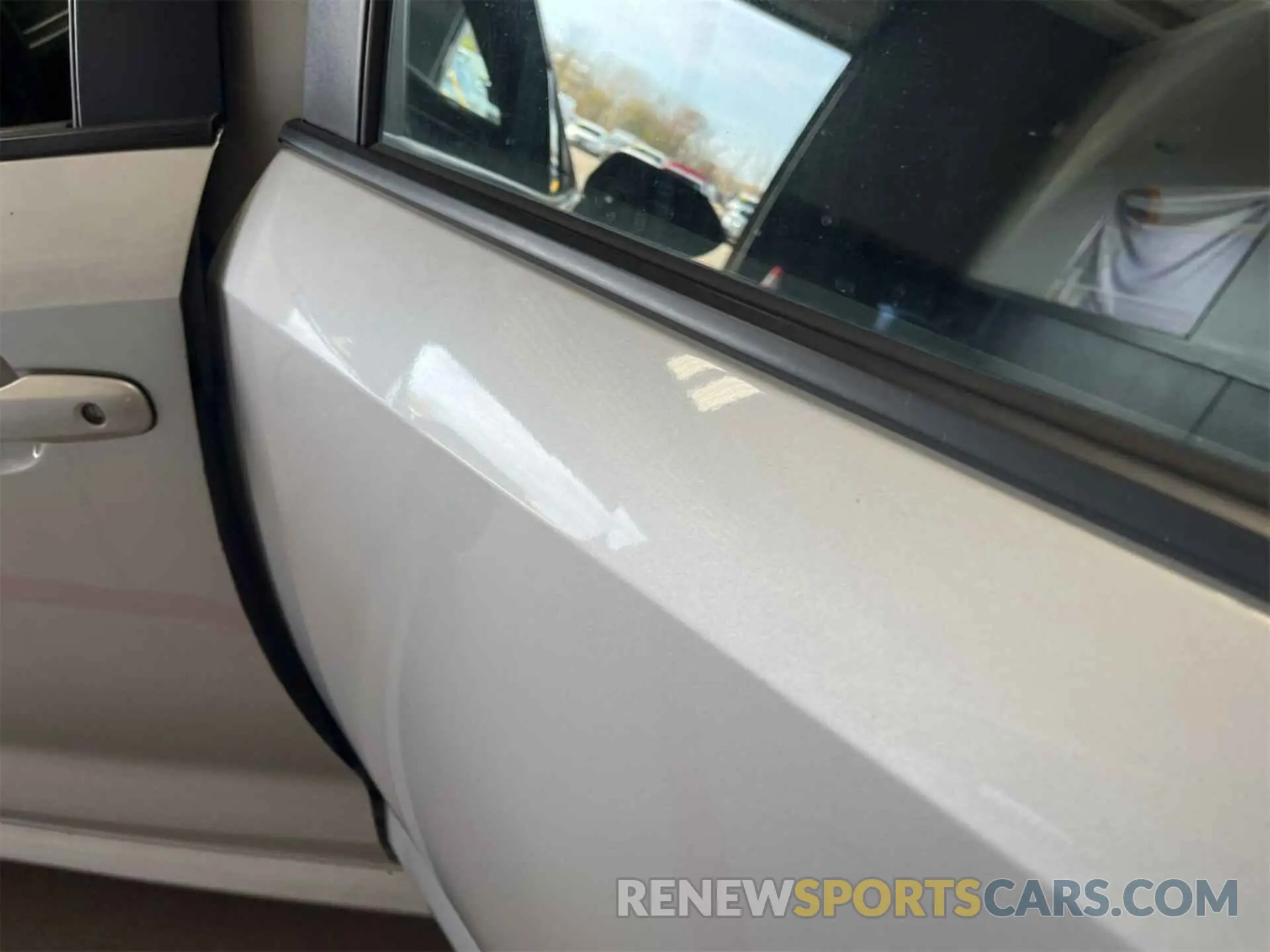 35 fotografías del automóvil dañado 5YFEPRAE7LP073229 TOYOTA COROLLA 2020