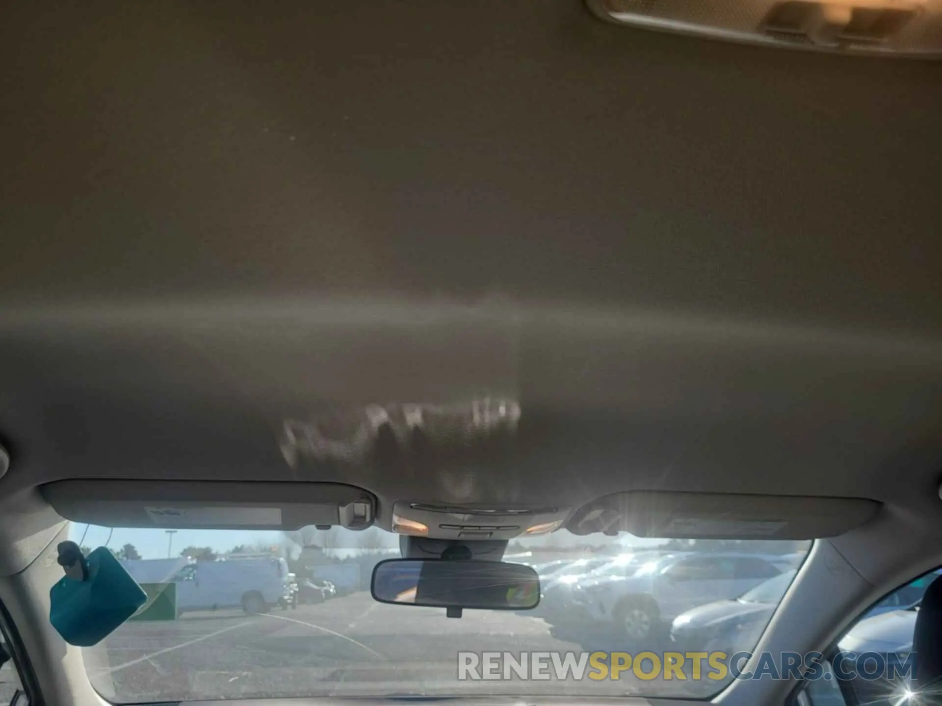 19 fotografías del automóvil dañado 5YFEPRAE7LP084313 TOYOTA COROLLA 2020