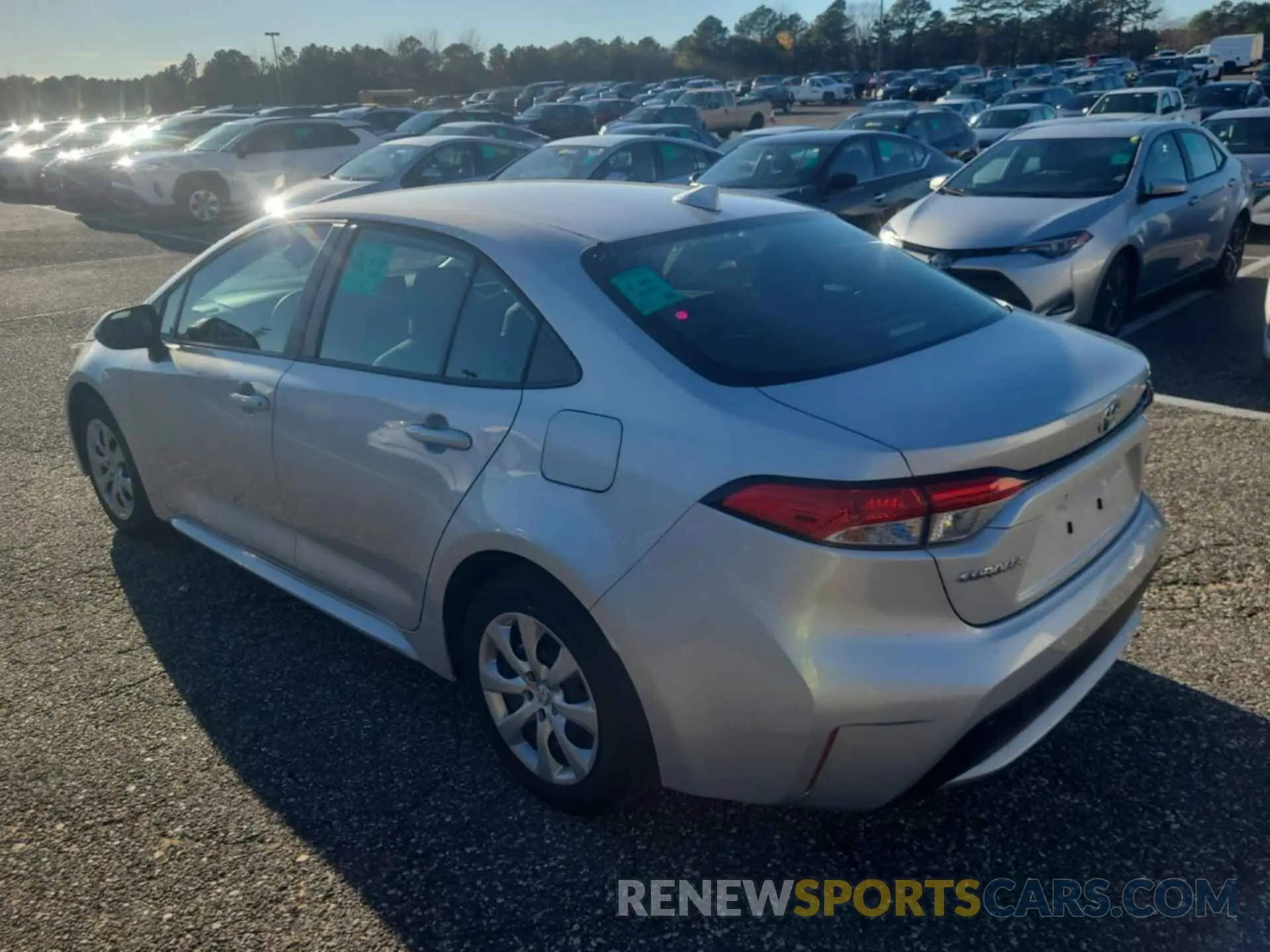 26 fotografías del automóvil dañado 5YFEPRAE7LP084313 TOYOTA COROLLA 2020