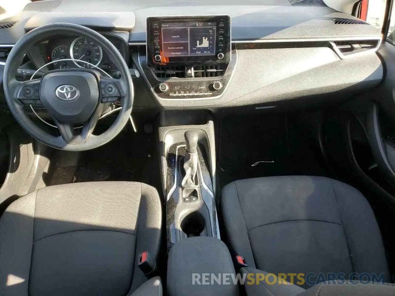 8 fotografías del automóvil dañado 5YFEPRAE7LP110487 TOYOTA COROLLA 2020