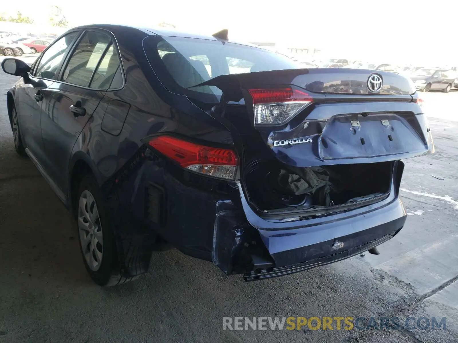 9 fotografías del automóvil dañado 5YFEPRAE7LP114393 TOYOTA COROLLA 2020