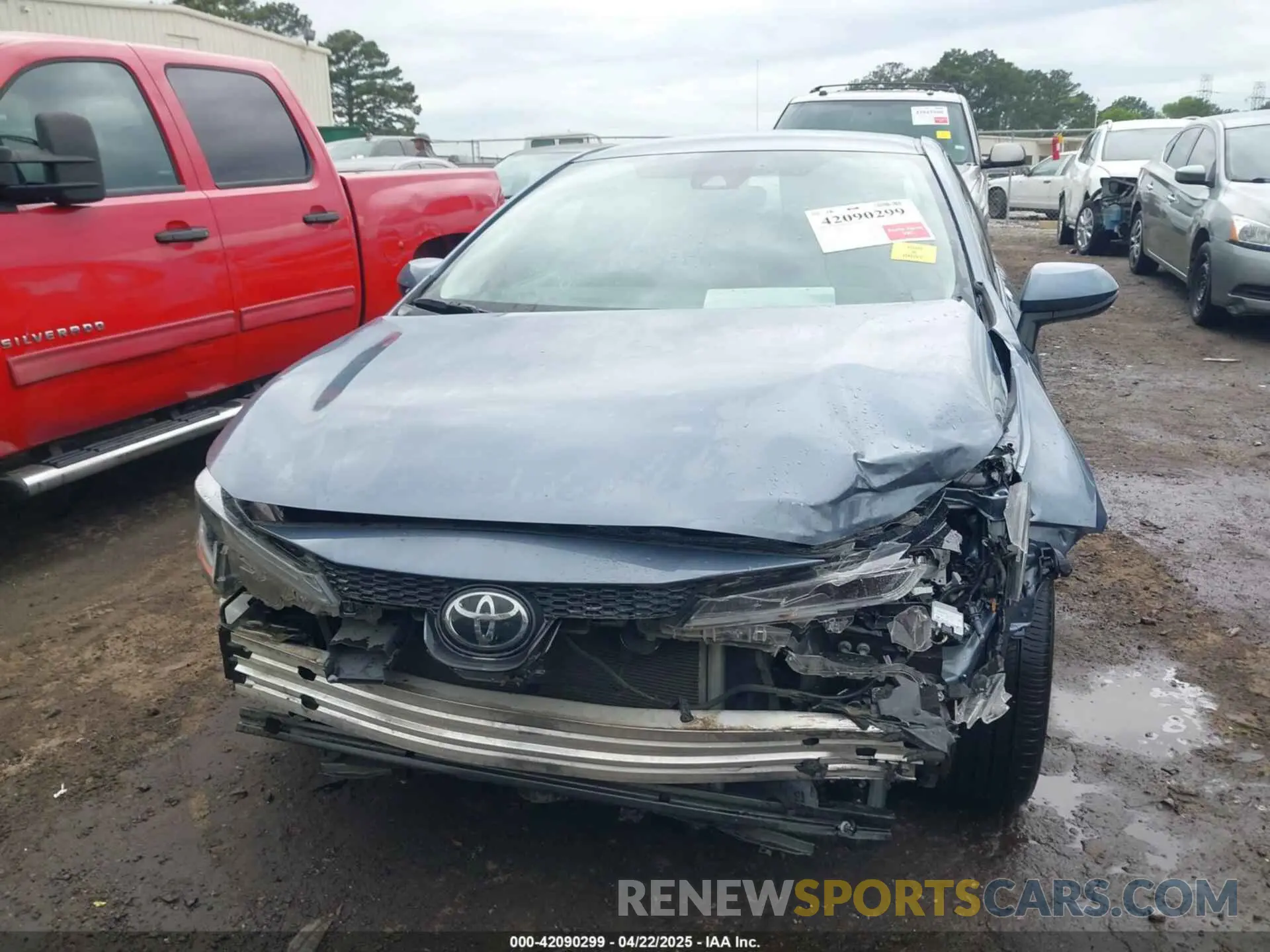12 fotografías del automóvil dañado 5YFEPRAE7LP141612 TOYOTA COROLLA 2020