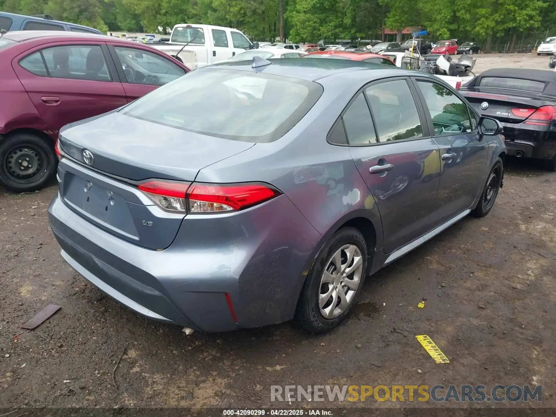 4 fotografías del automóvil dañado 5YFEPRAE7LP141612 TOYOTA COROLLA 2020