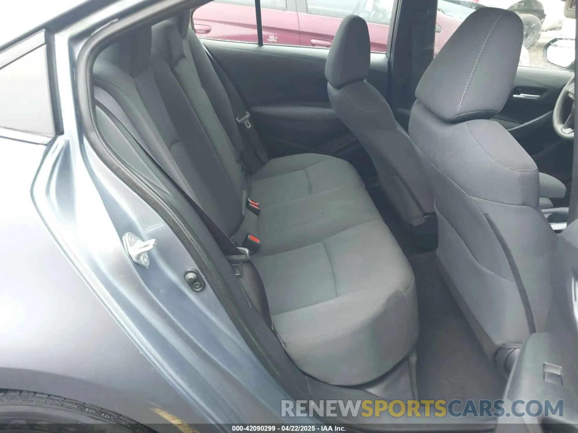 8 fotografías del automóvil dañado 5YFEPRAE7LP141612 TOYOTA COROLLA 2020