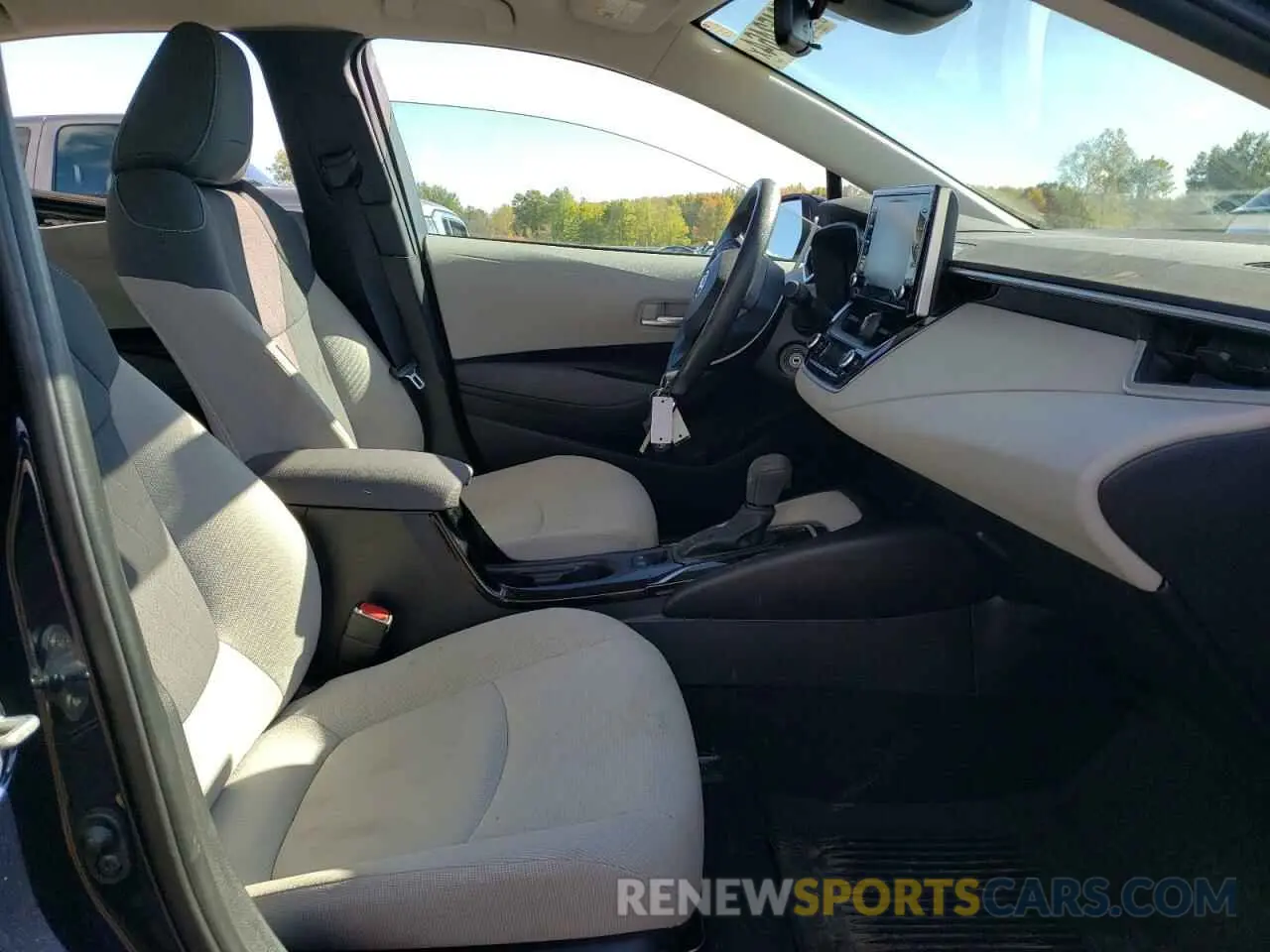 7 fotografías del automóvil dañado 5YFEPRAE7LP143666 TOYOTA COROLLA 2020