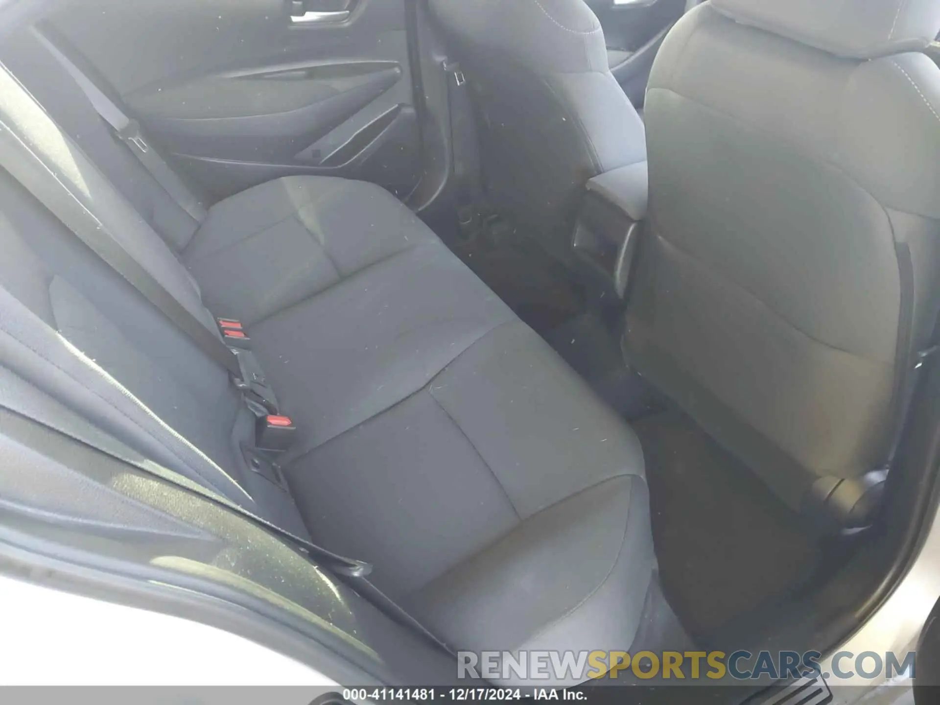 8 fotografías del automóvil dañado 5YFEPRAE7LP146051 TOYOTA COROLLA 2020