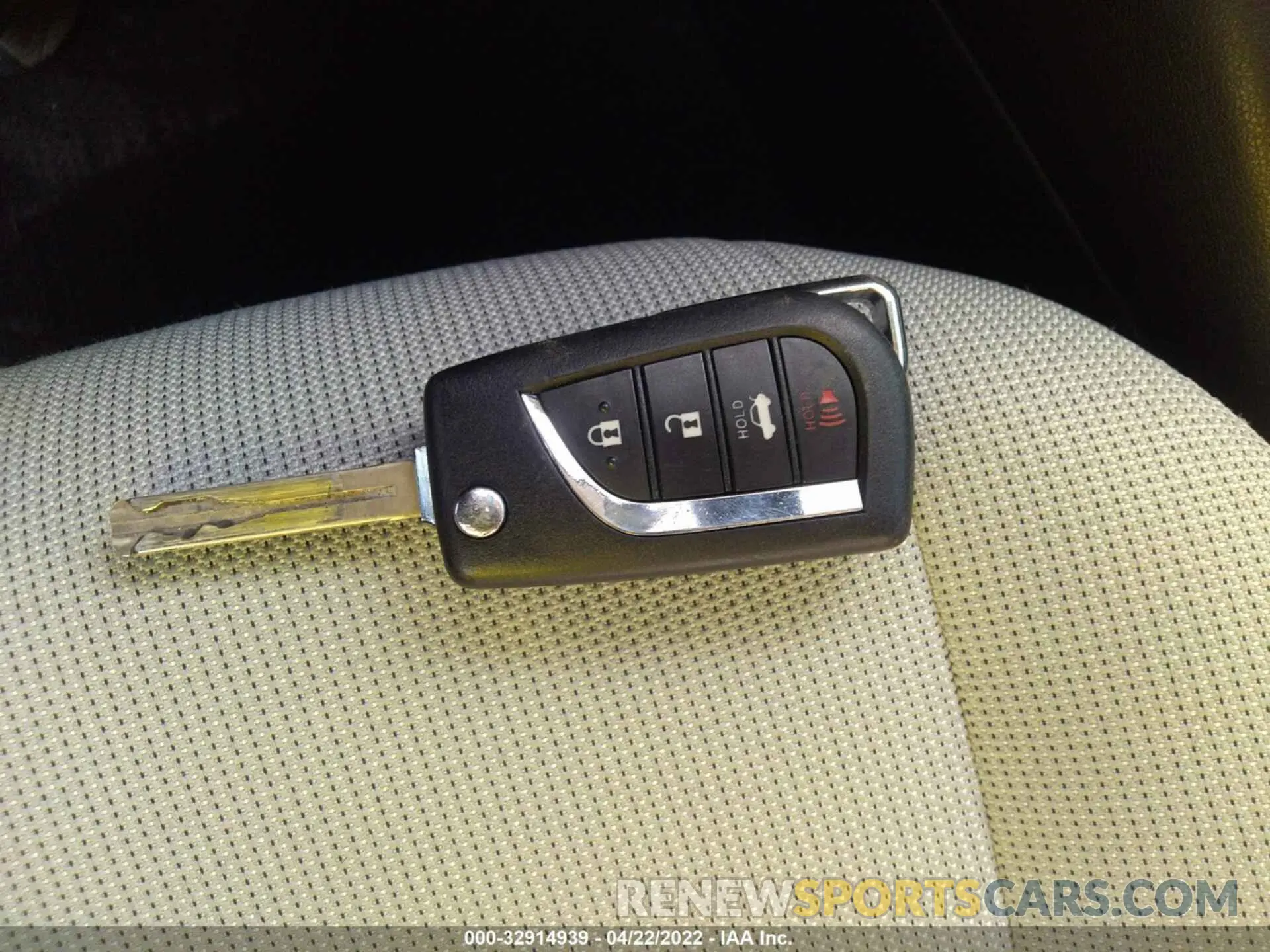 11 fotografías del automóvil dañado 5YFEPRAE8LP033466 TOYOTA COROLLA 2020