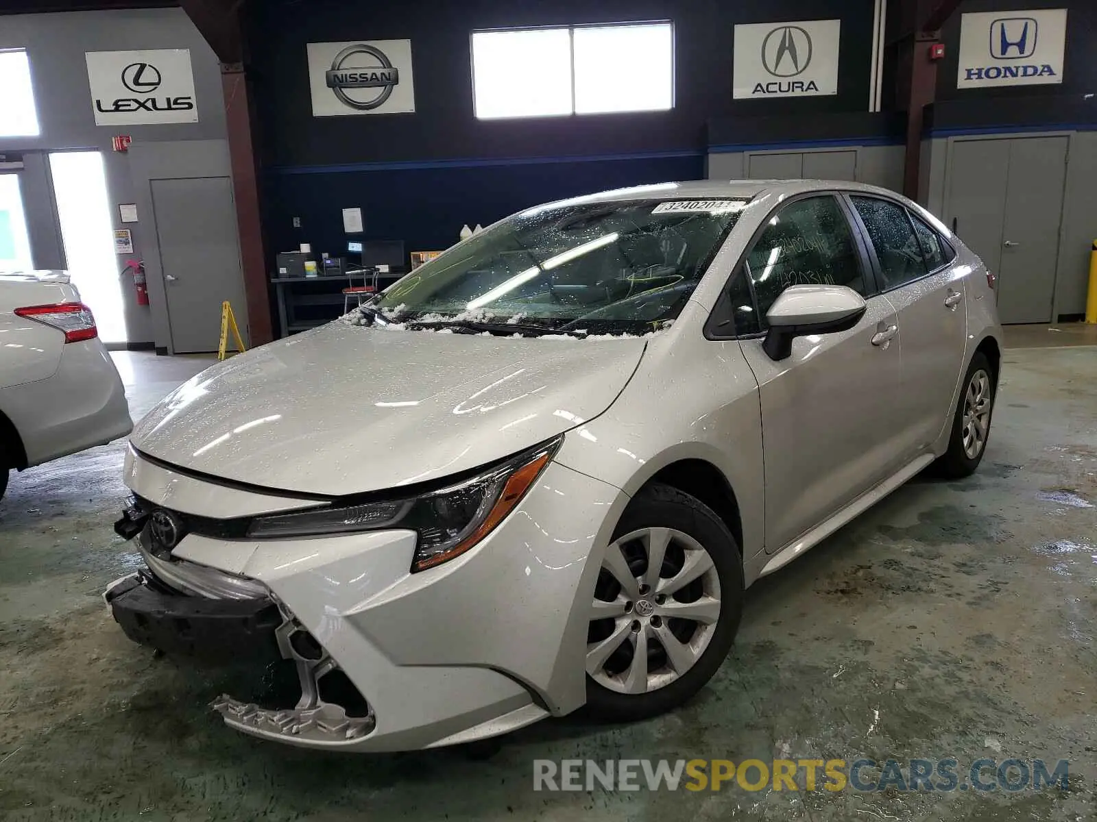 2 fotografías del automóvil dañado 5YFEPRAE8LP035914 TOYOTA COROLLA 2020