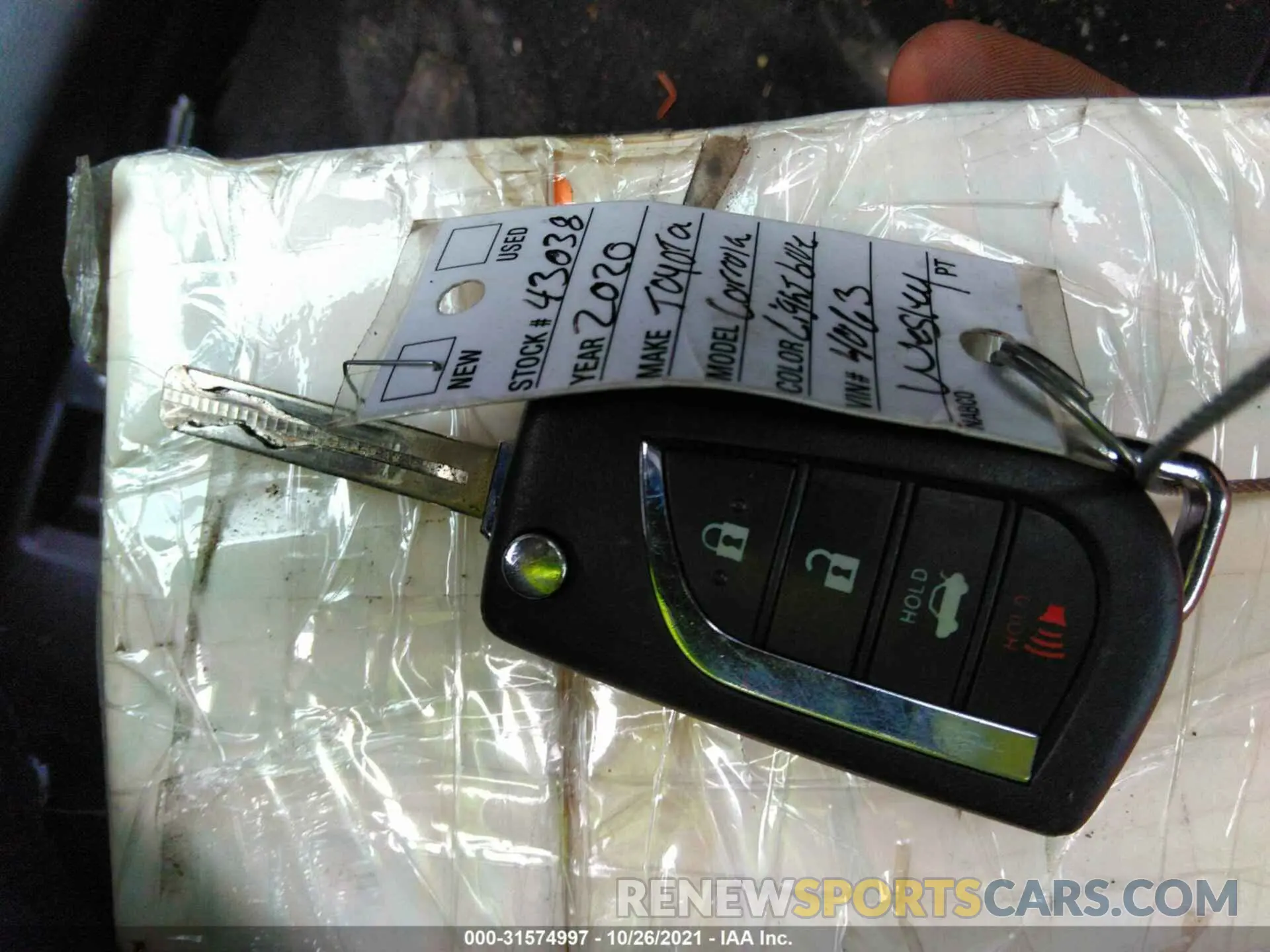 11 fotografías del automóvil dañado 5YFEPRAE8LP044063 TOYOTA COROLLA 2020