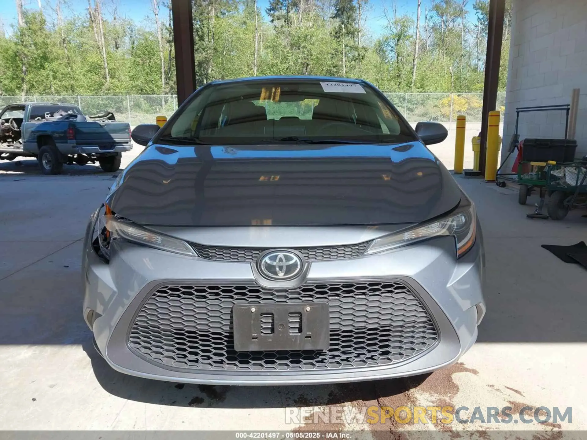 12 fotografías del automóvil dañado 5YFEPRAE8LP044662 TOYOTA COROLLA 2020