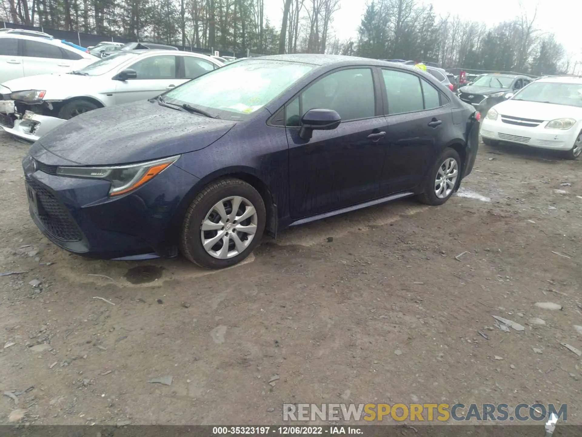 2 fotografías del automóvil dañado 5YFEPRAE8LP051417 TOYOTA COROLLA 2020