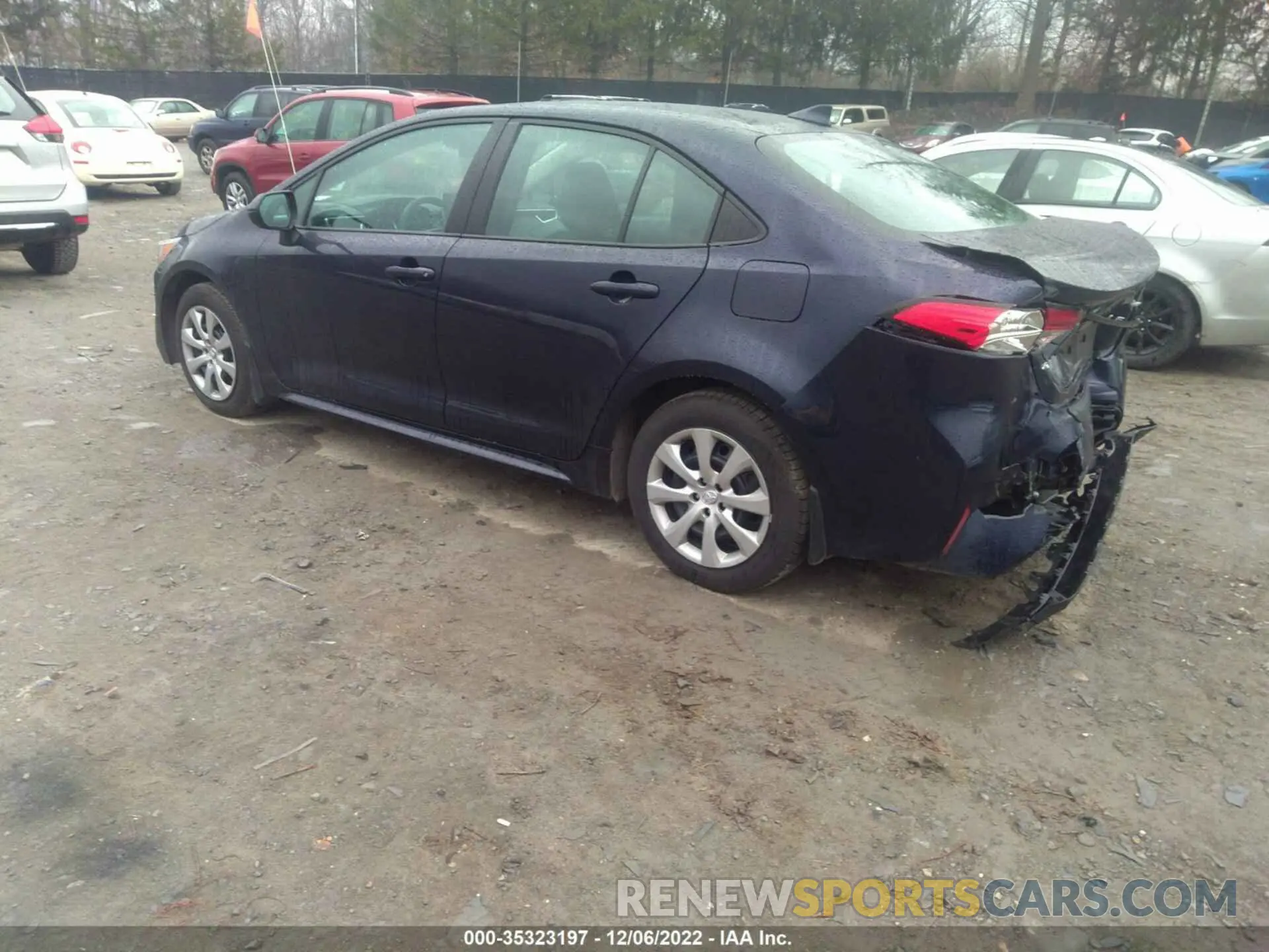 3 fotografías del automóvil dañado 5YFEPRAE8LP051417 TOYOTA COROLLA 2020