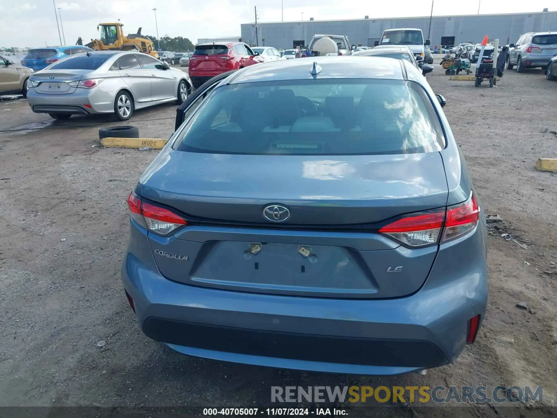 17 fotografías del automóvil dañado 5YFEPRAE8LP081954 TOYOTA COROLLA 2020
